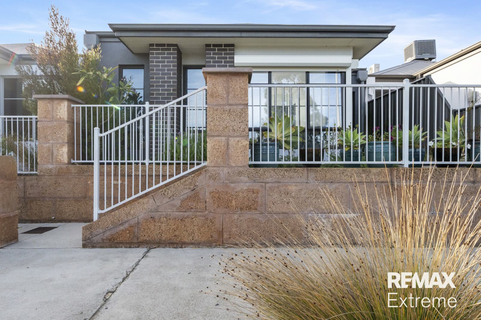 74 Bauer Circle Banksia Grove WA 6031, Banksia Grove - Image 1