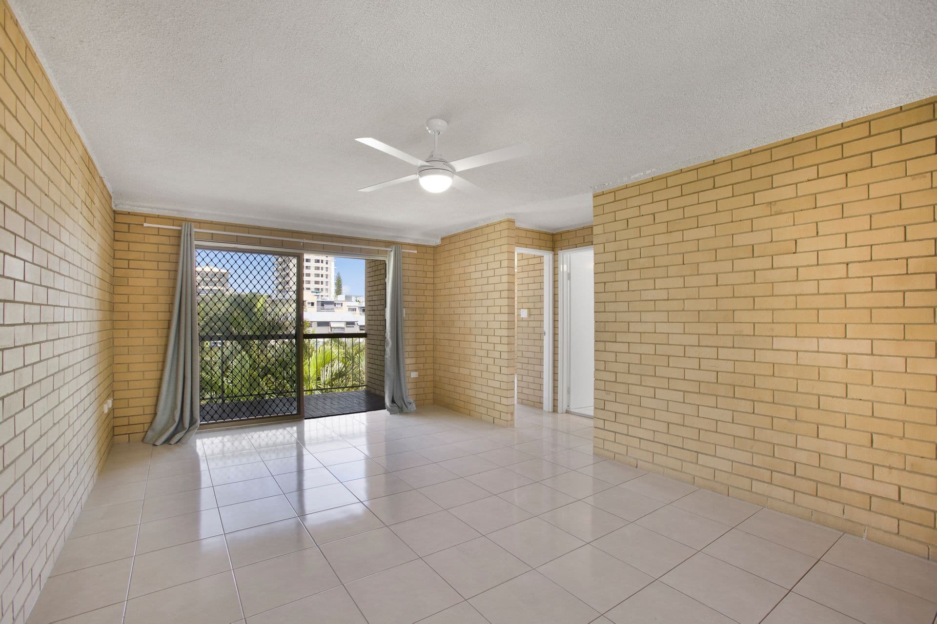 6/1 Sykes Avenue, Kings Beach, QLD, 4551, Kings Beach - Thumbnail 4