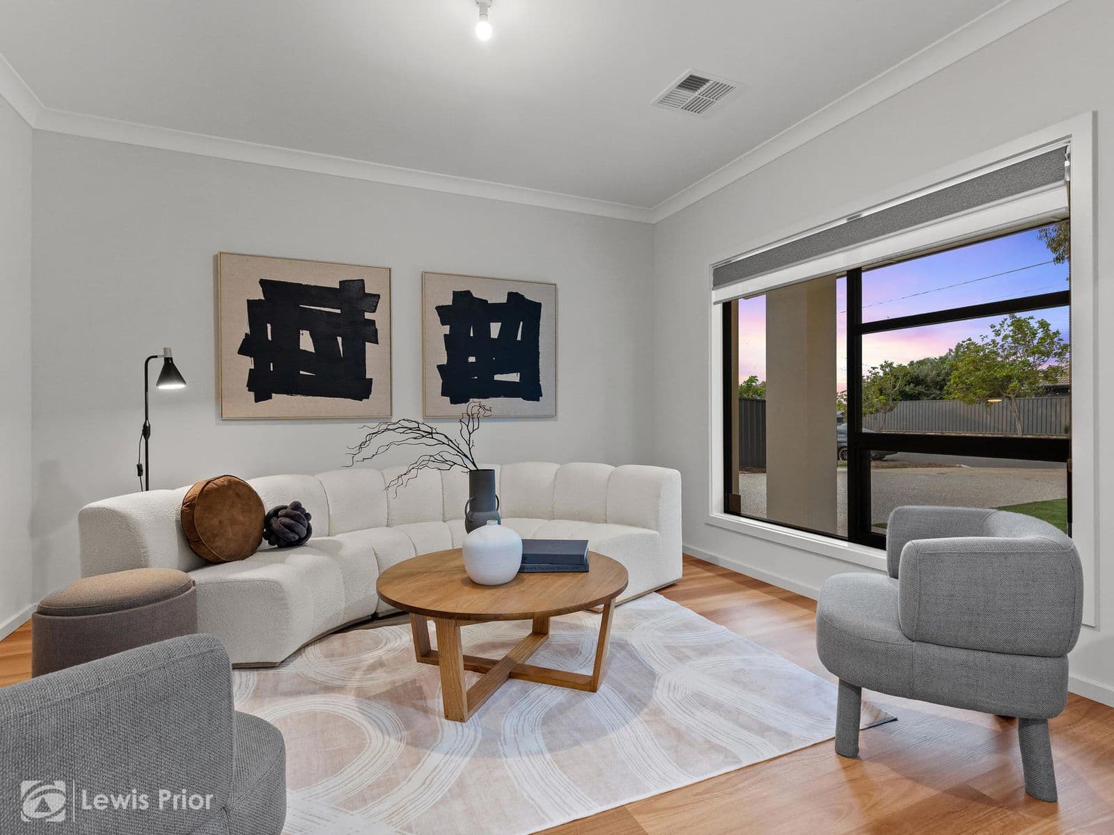 8 Warunda Avenue, Seaview Downs SA 5049, Seaview Downs - Thumbnail 2