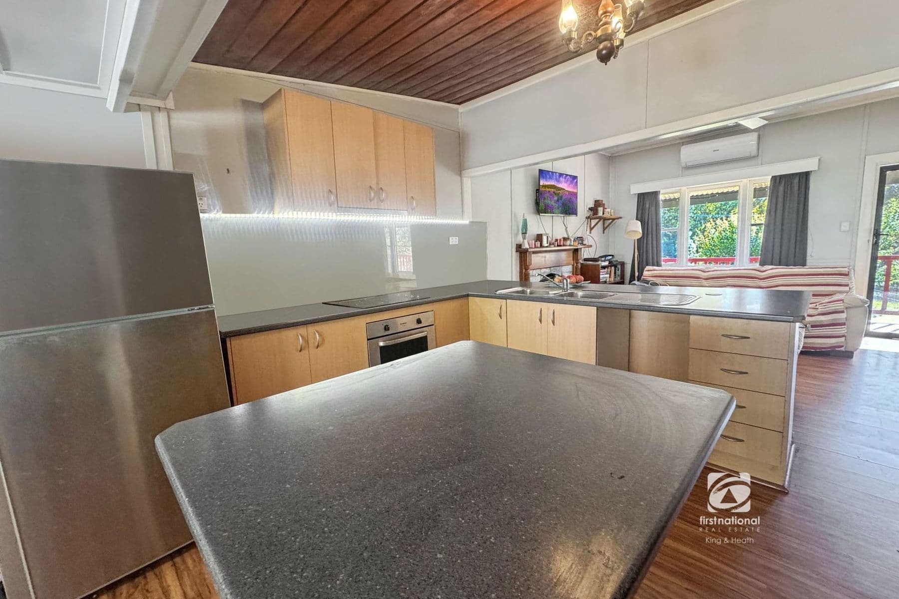 5170 Great Alpine Road, Ensay VIC 3895, Ensay - Thumbnail 2