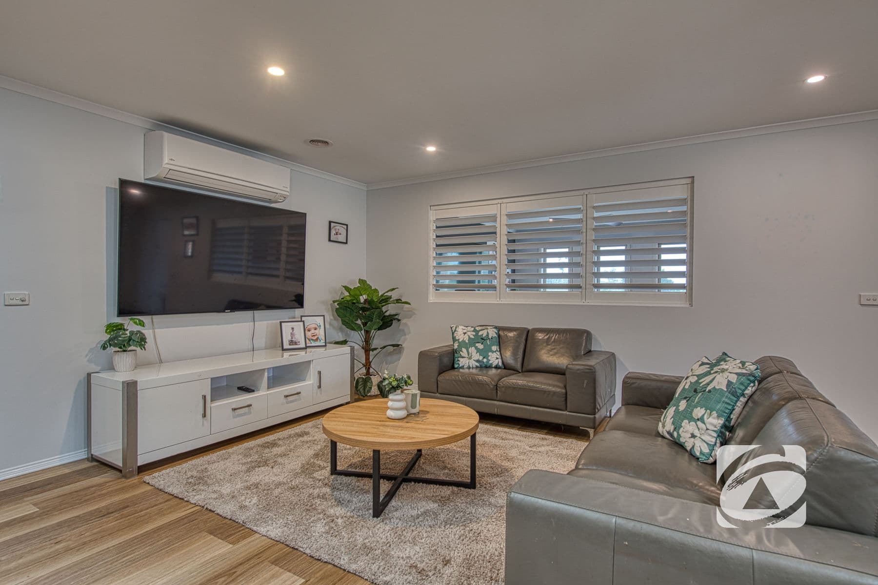 44 Bailey Boulevard, Koo Wee Rup VIC 3981, Koo Wee Rup - Thumbnail 4