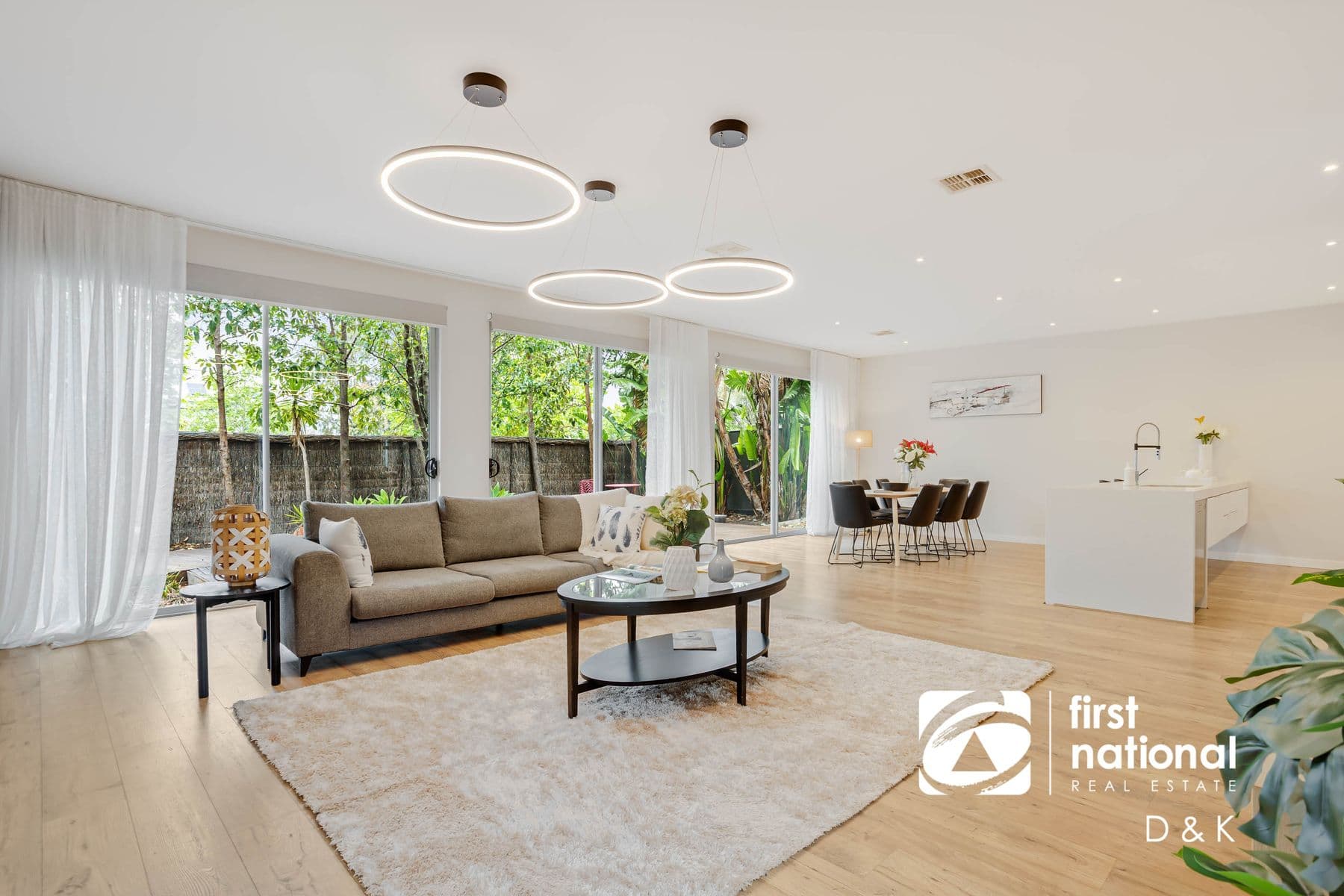 7 Woodward Way, Caroline Springs VIC 3023, Caroline Springs - Thumbnail 3