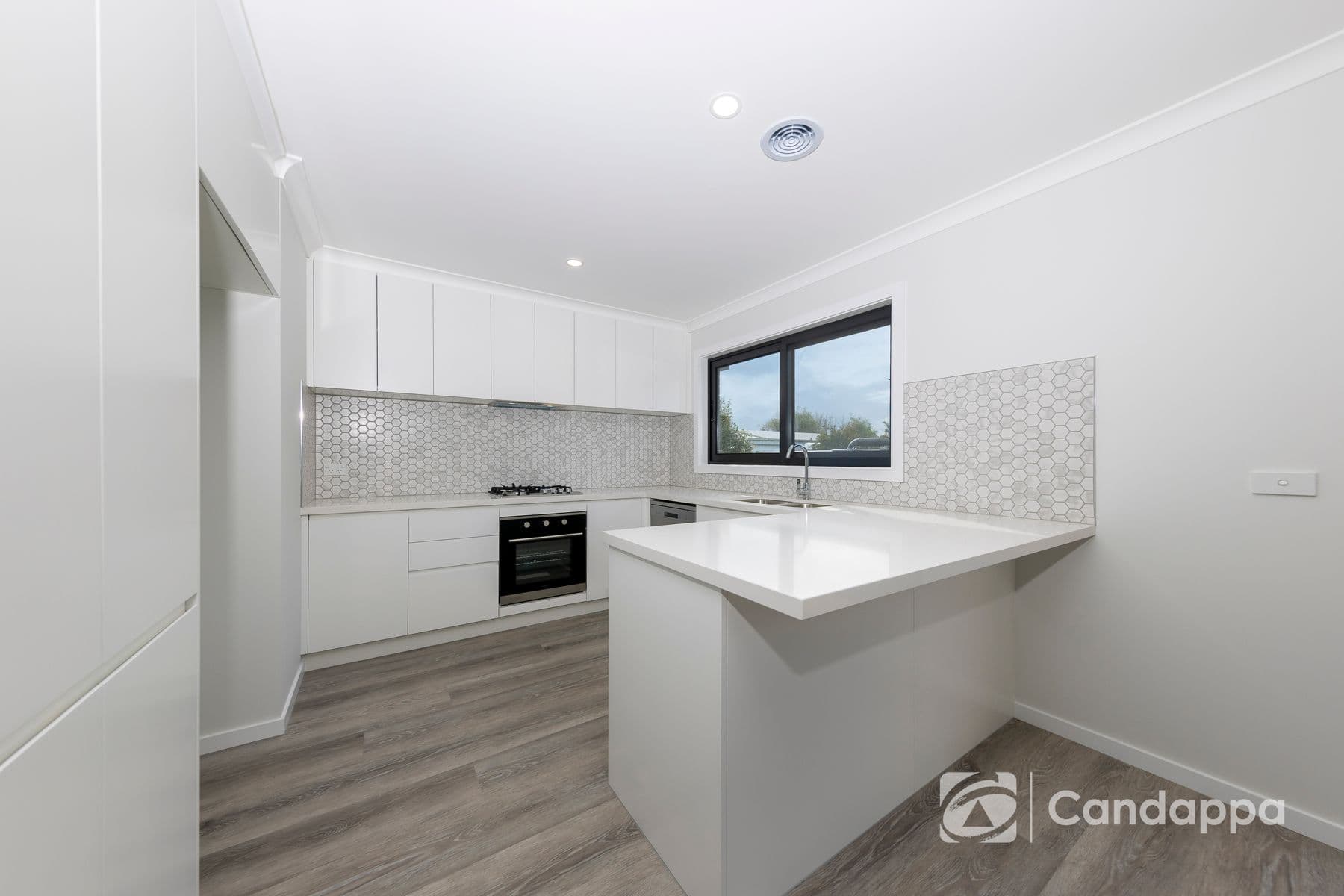 2/12 Date Palm Street, Longwarry, VIC 3816, Longwarry - Thumbnail 3