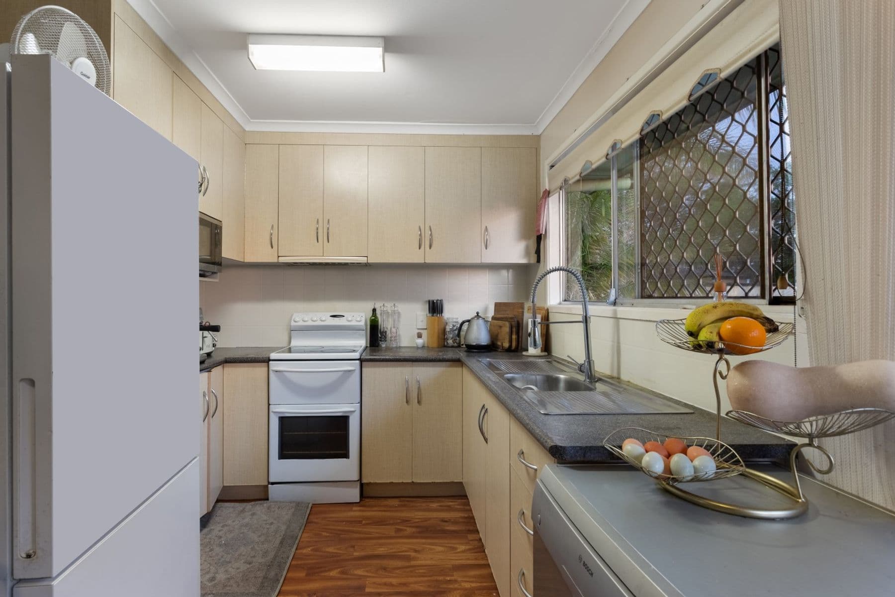 18 Thomas Street, Flinders View, QLD 4305, Flinders View - Thumbnail 8