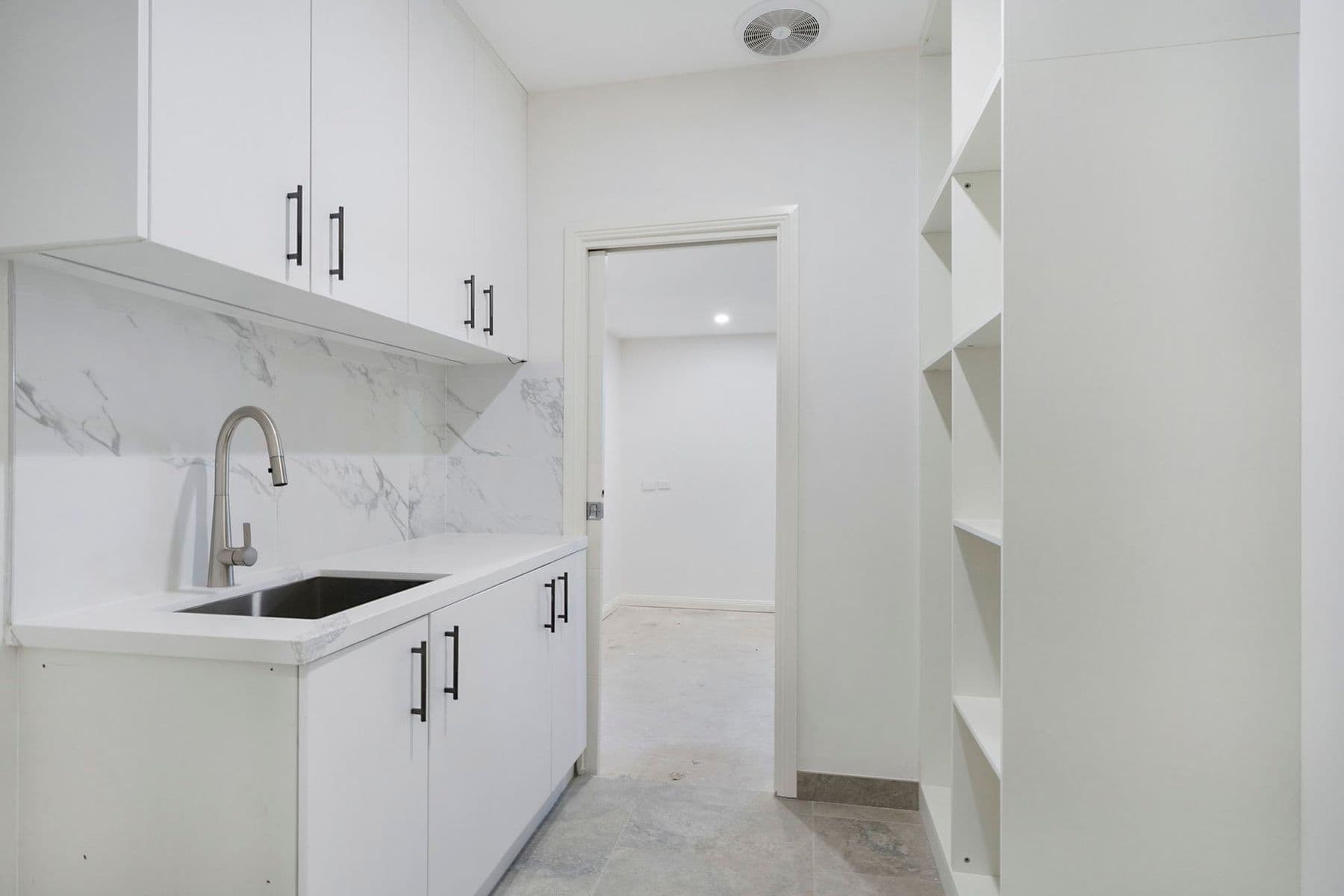 16 Mackillop Drive, Morisset NSW 2264, Morisset - Thumbnail 3