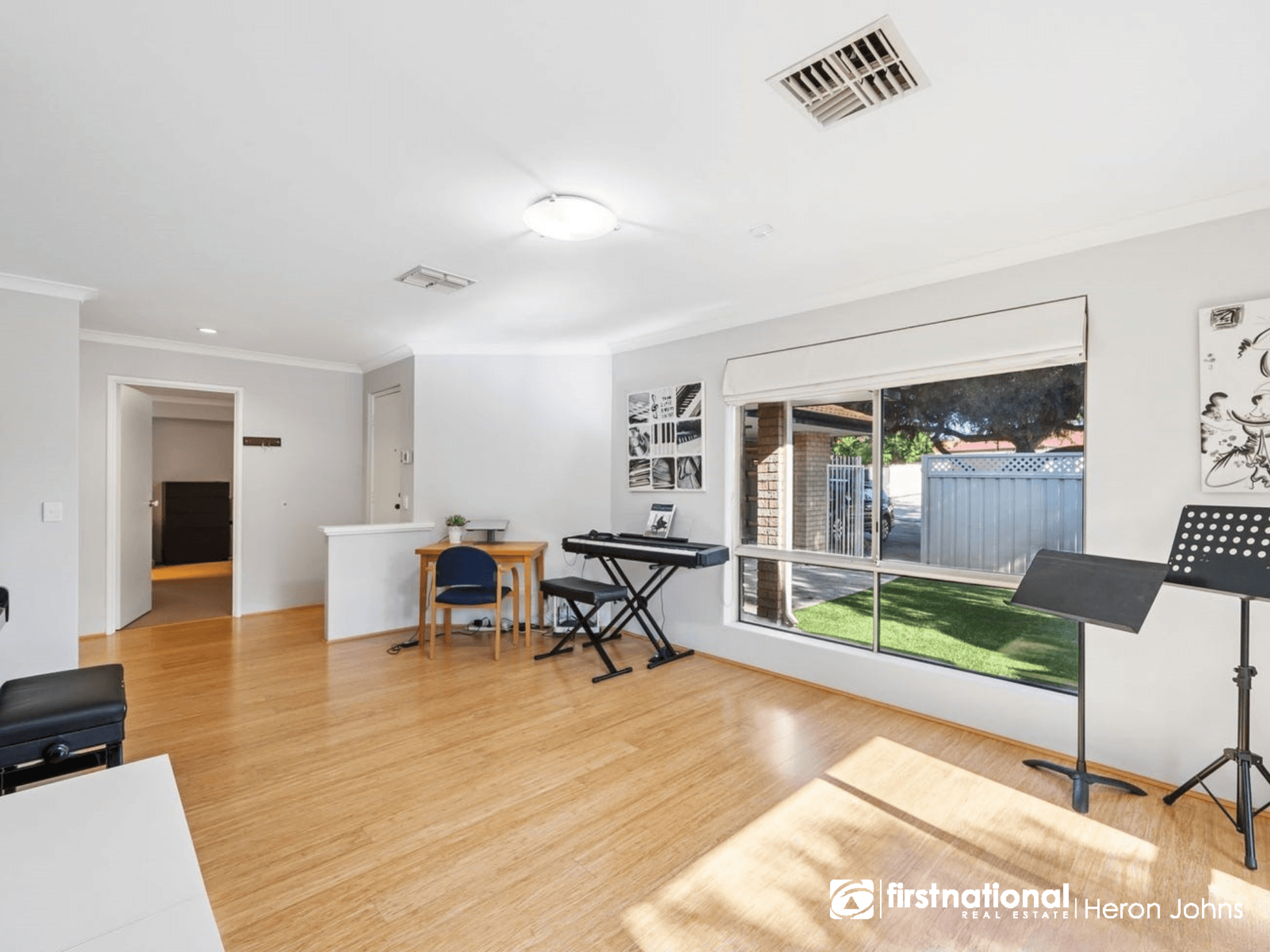 20 Brooke Gardens, Bateman WA 6150, Bateman - Thumbnail 2