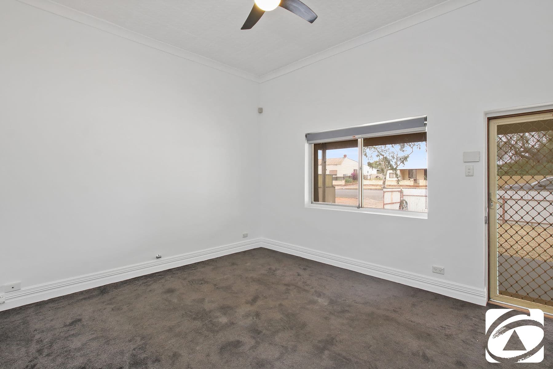 165 Gaffney Street, Broken Hill, NSW 2880, Broken Hill - Thumbnail 2