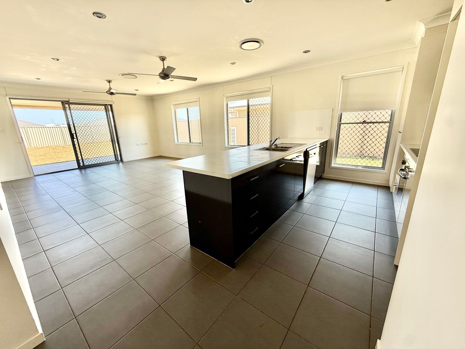 30 Gleeson Street, Chinchilla QLD 4413, Chinchilla - Thumbnail 8
