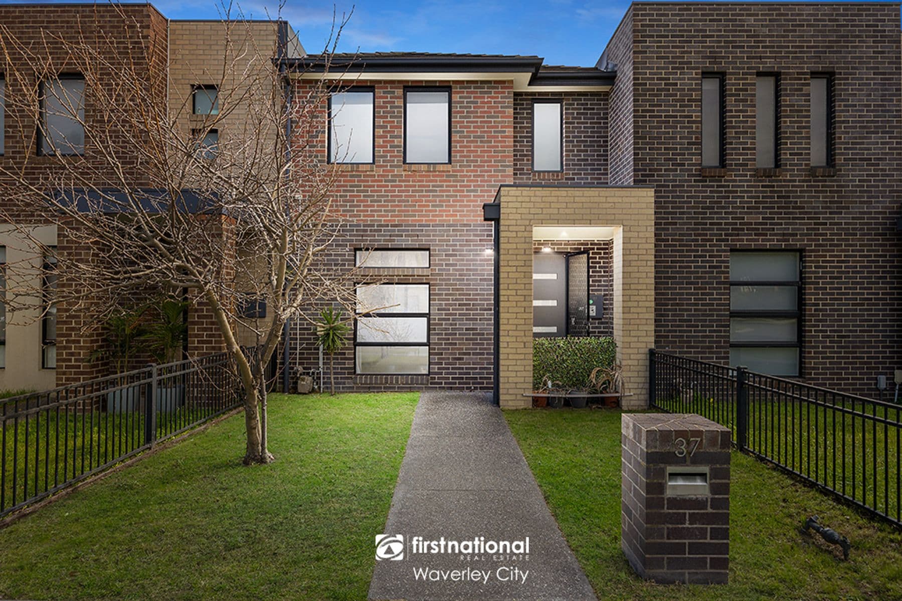 37 Evergreen Boulevard, Clayton South VIC 3169, Clayton South - Image 1