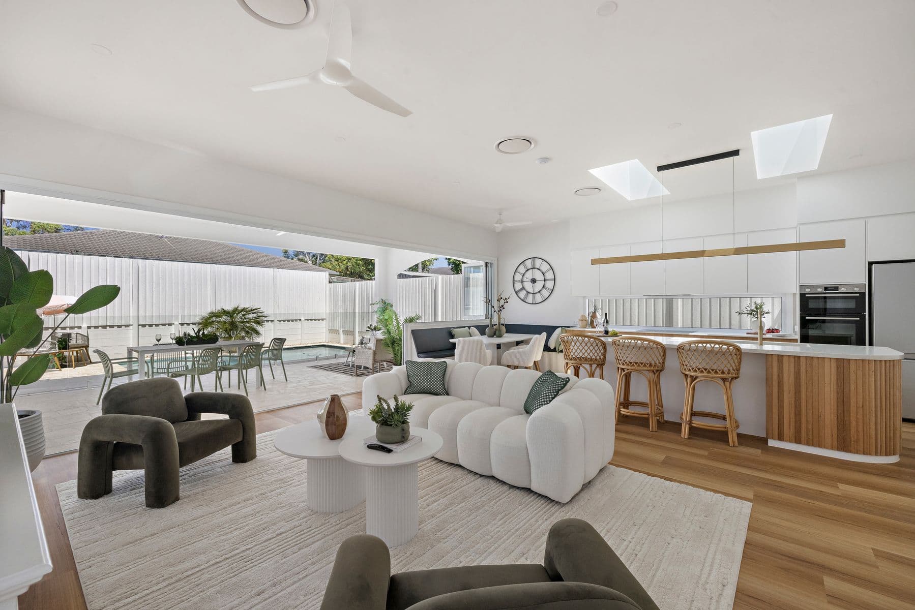 25 McLeod Street, Cleveland, QLD 4163, Cleveland - Thumbnail 2