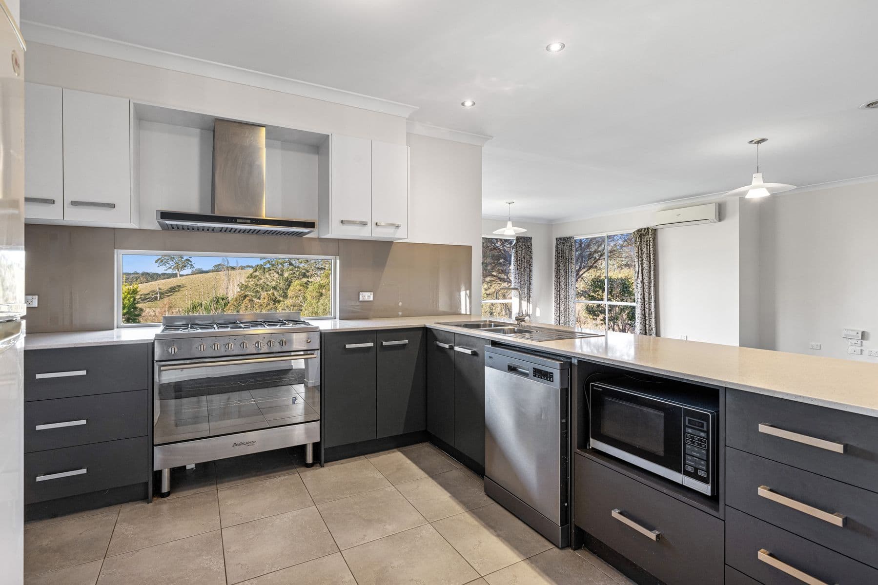 50 Elmores Road, Korumburra VIC 3950, Korumburra - Thumbnail 7