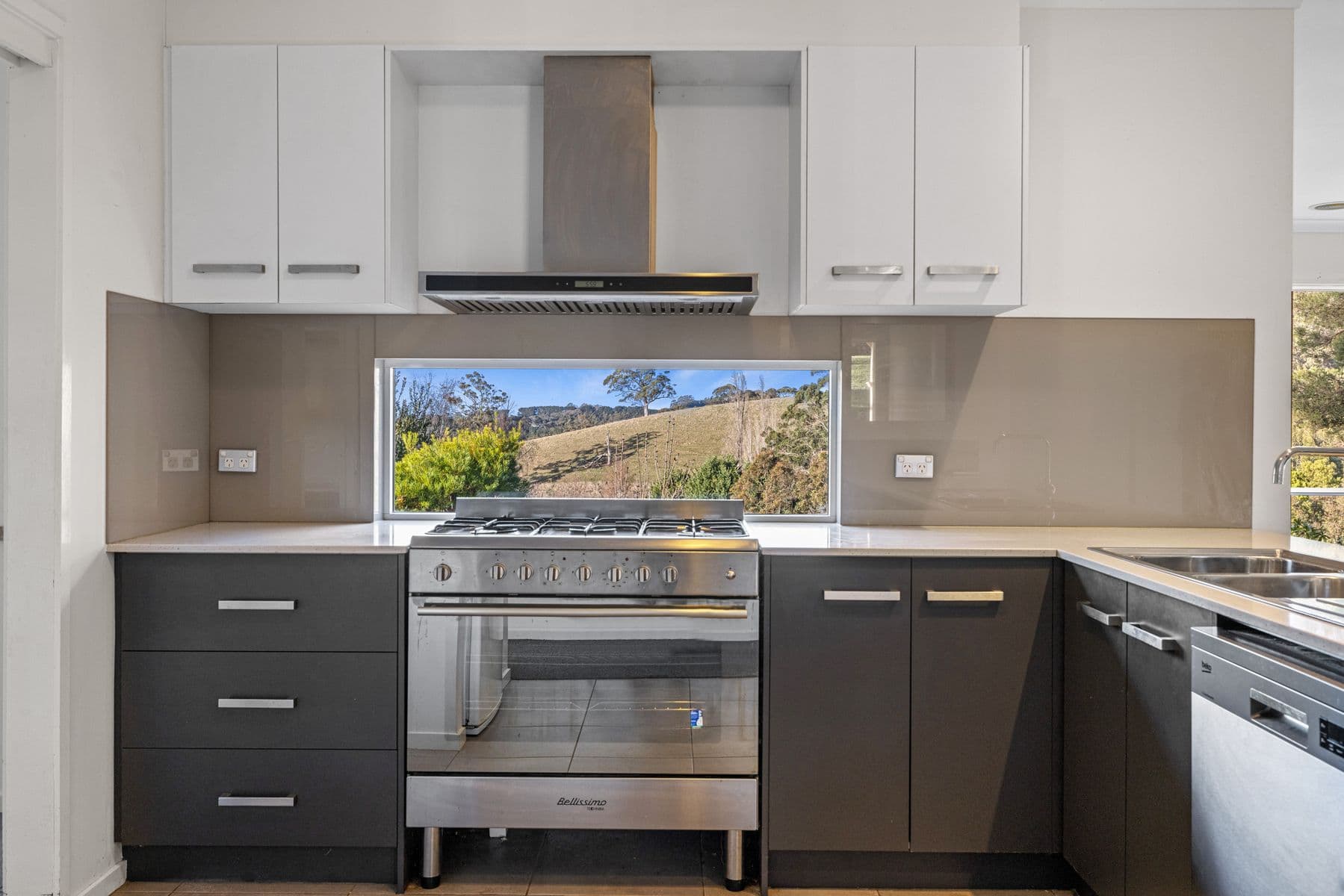 50 Elmores Road, Korumburra VIC 3950, Korumburra - Thumbnail 8