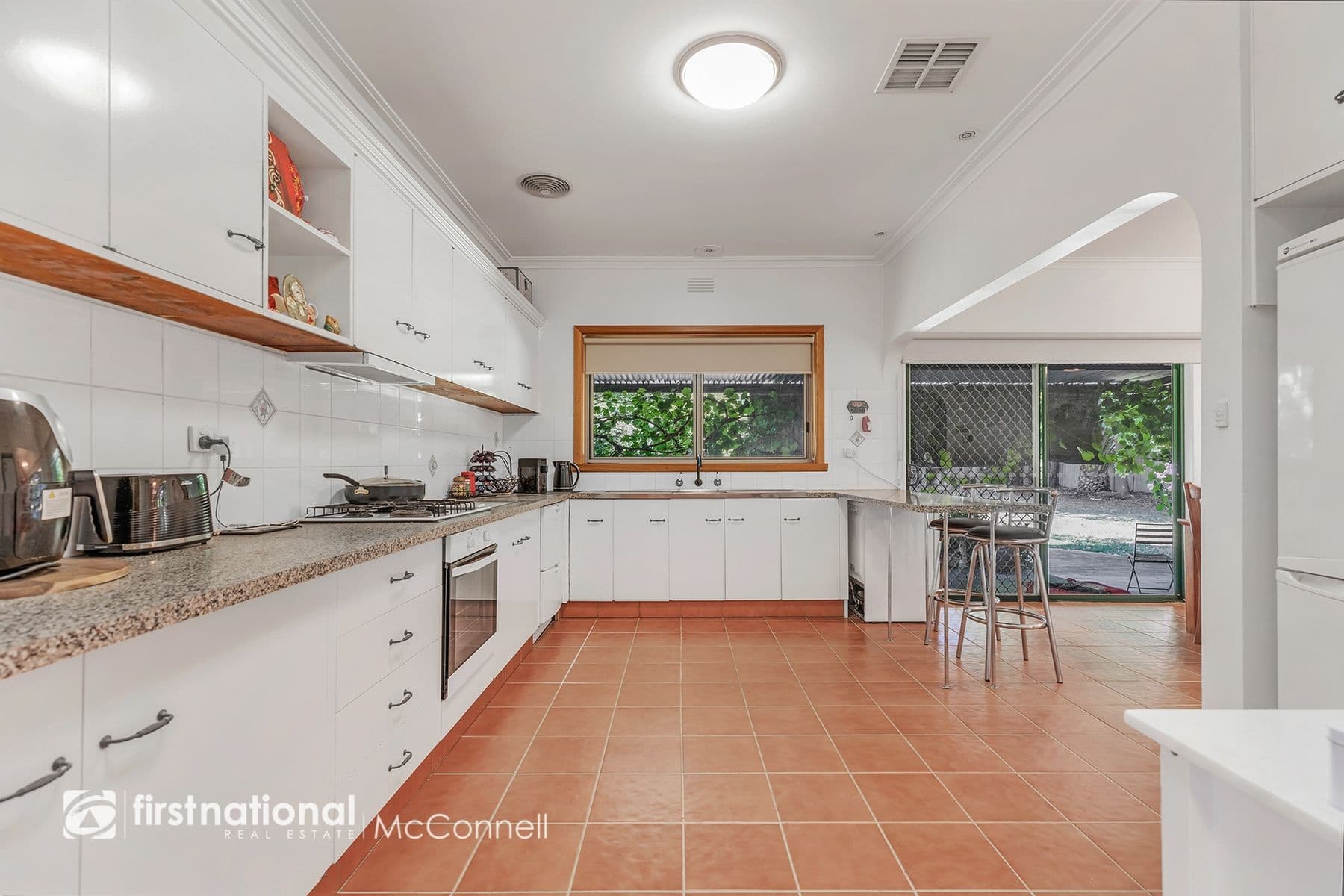 12 Jacaranda Avenue, Kyabram VIC 3620, Kyabram - Thumbnail 4