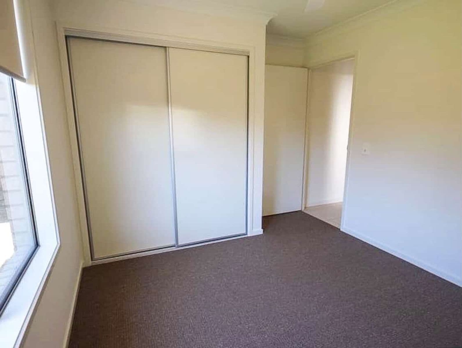 22 Huntingdale Street, Leichhardt QLD 4305, Leichhardt - Thumbnail 5