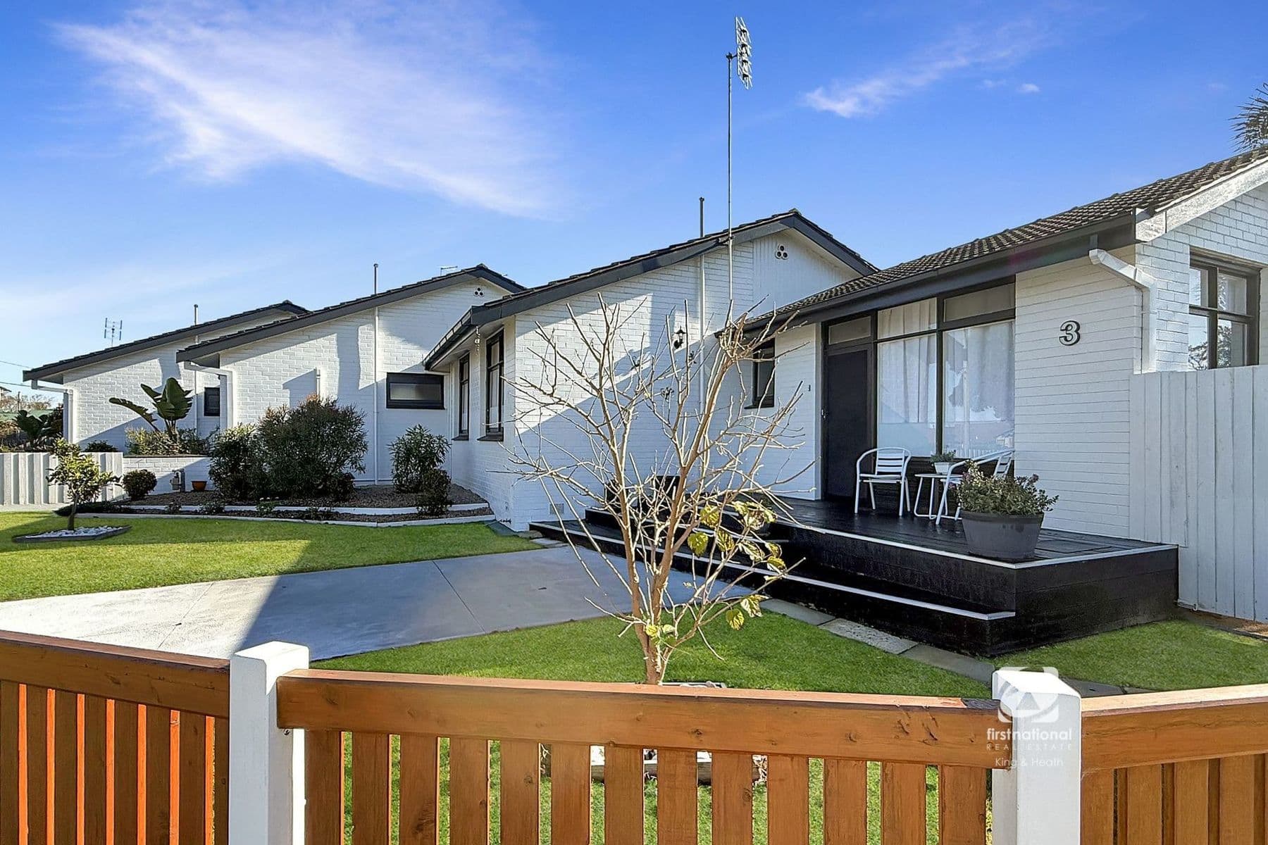 3/13 Roadknight Street, Lakes Entrance VIC 3909, Lakes Entrance - Image 1