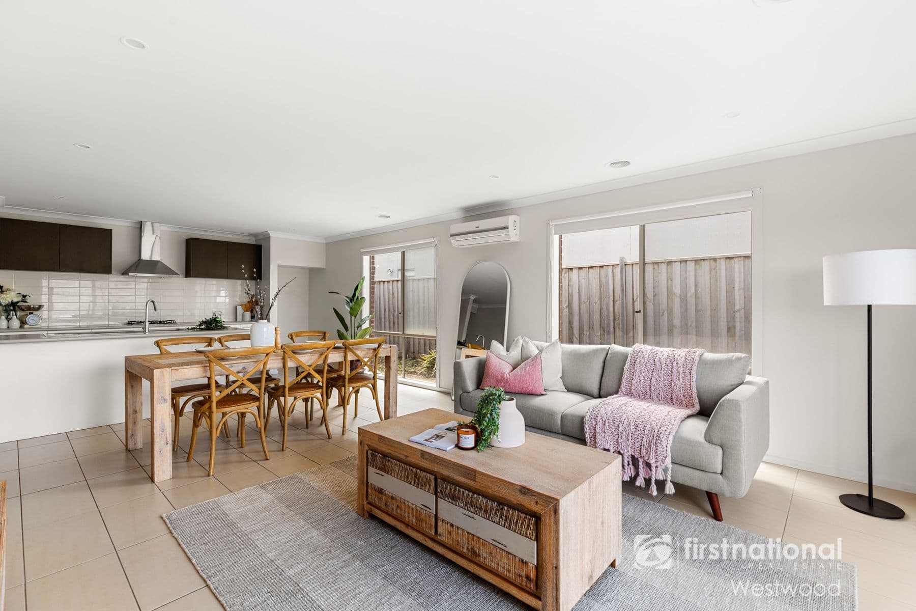 6 Perrin Circuit, Tarneit VIC 3029, Tarneit - Thumbnail 3