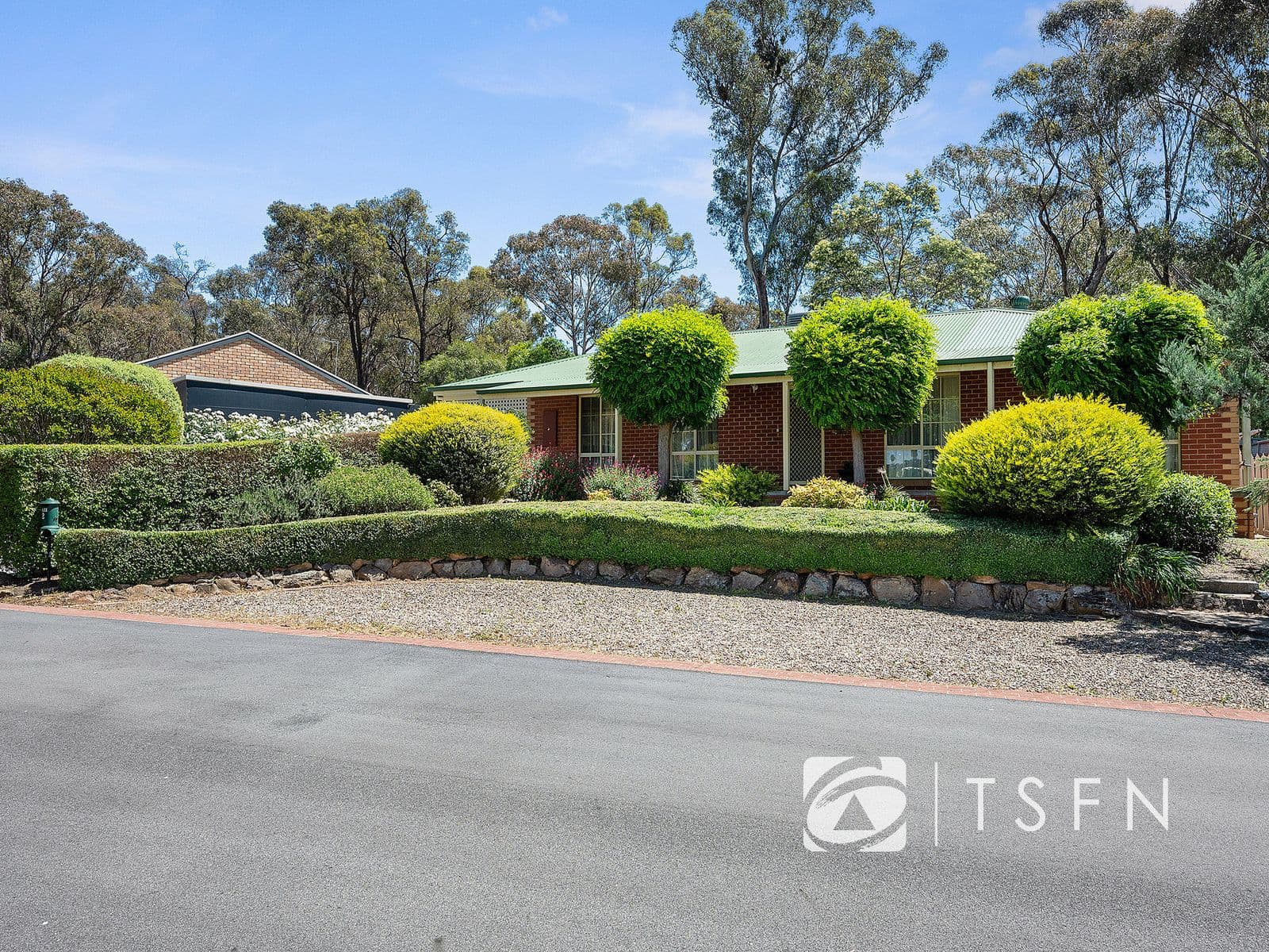 2 Aspin Gardens, Golden Square VIC 3555, Golden Square - Thumbnail 7