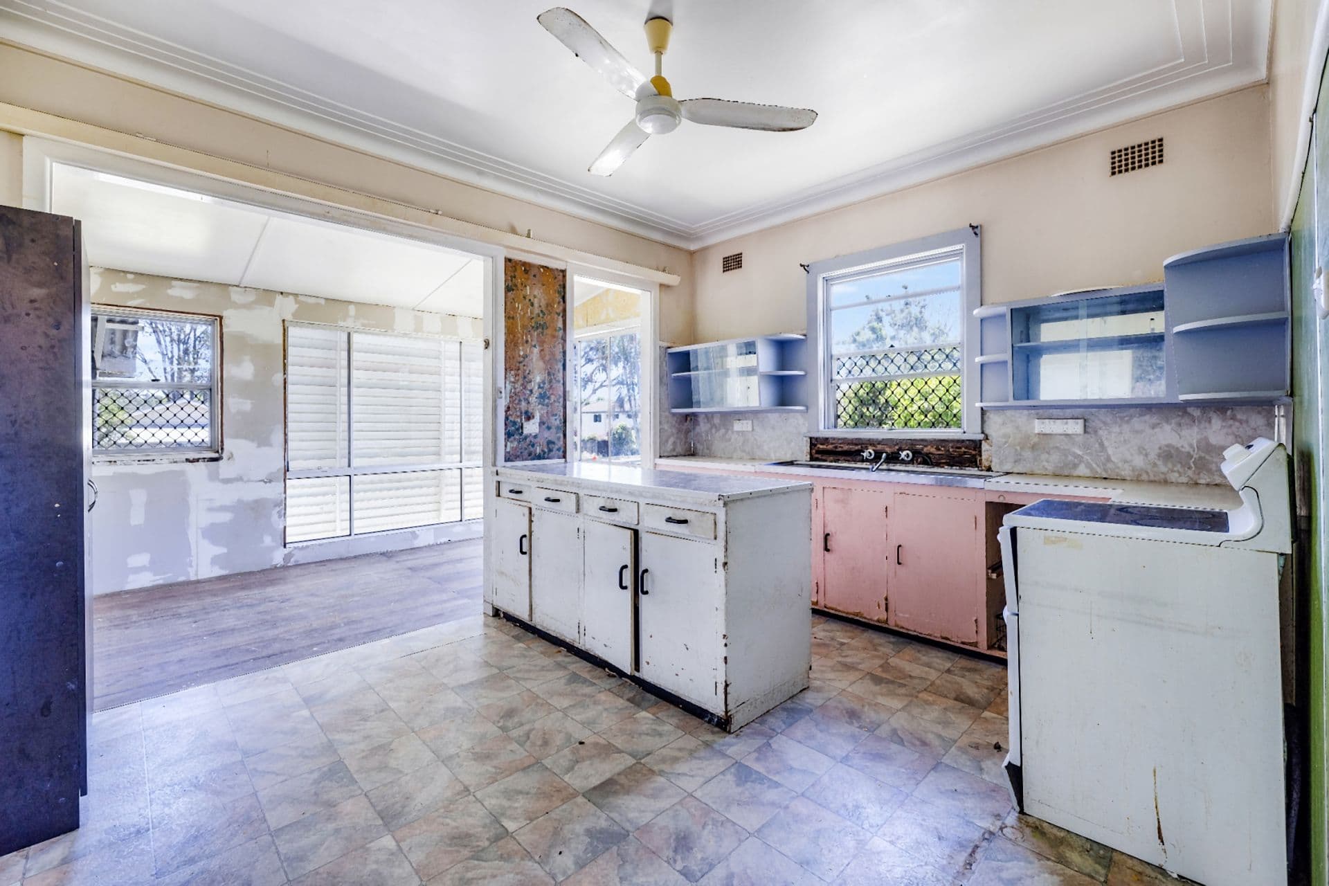 13 Carri Street, South Kempsey NSW, South Kempsey - Thumbnail 2