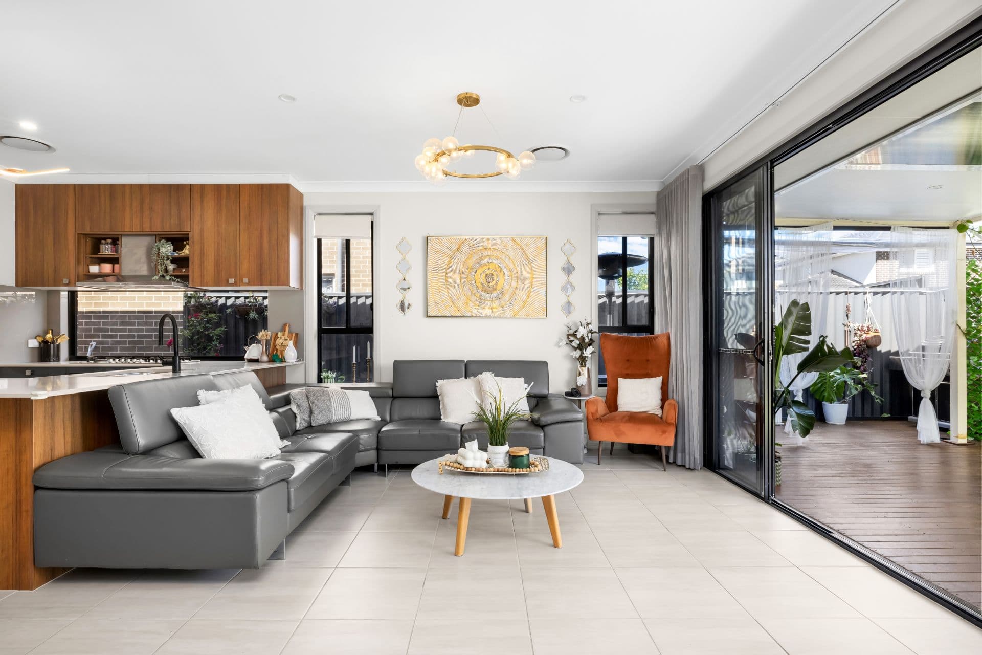 36 Sandalwood Crescent, Colebee - Thumbnail 2