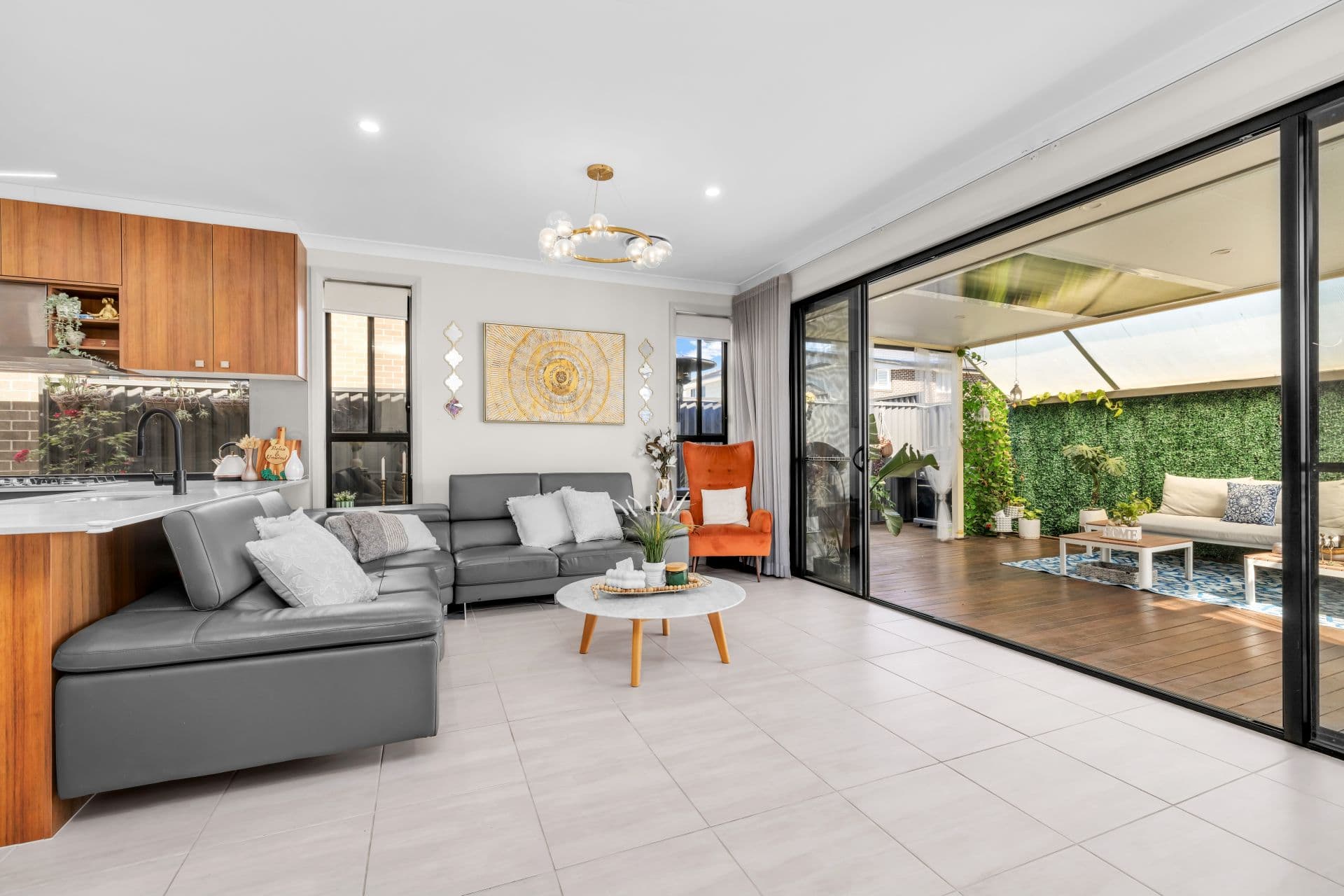 36 Sandalwood Crescent, Colebee - Thumbnail 3