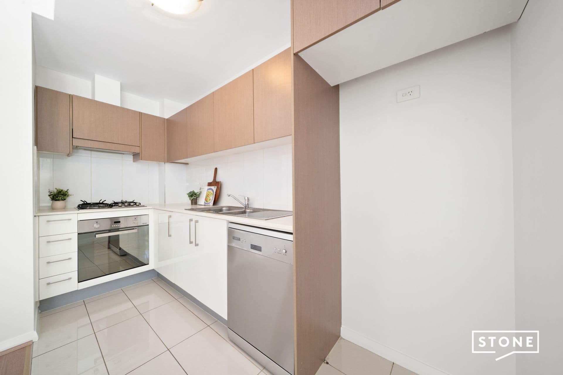 11 Robilliard Street, Mays Hill - Thumbnail 5