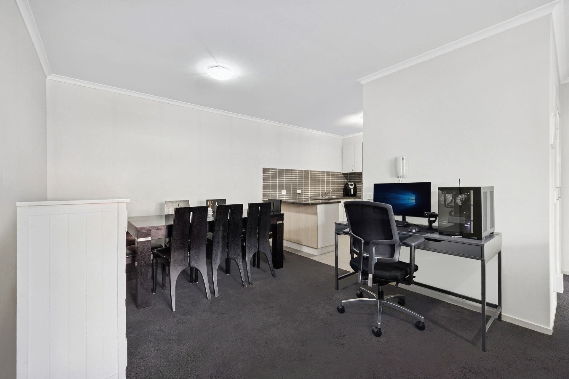 6/90 Gozzard Street, Gungahlin - Thumbnail 2