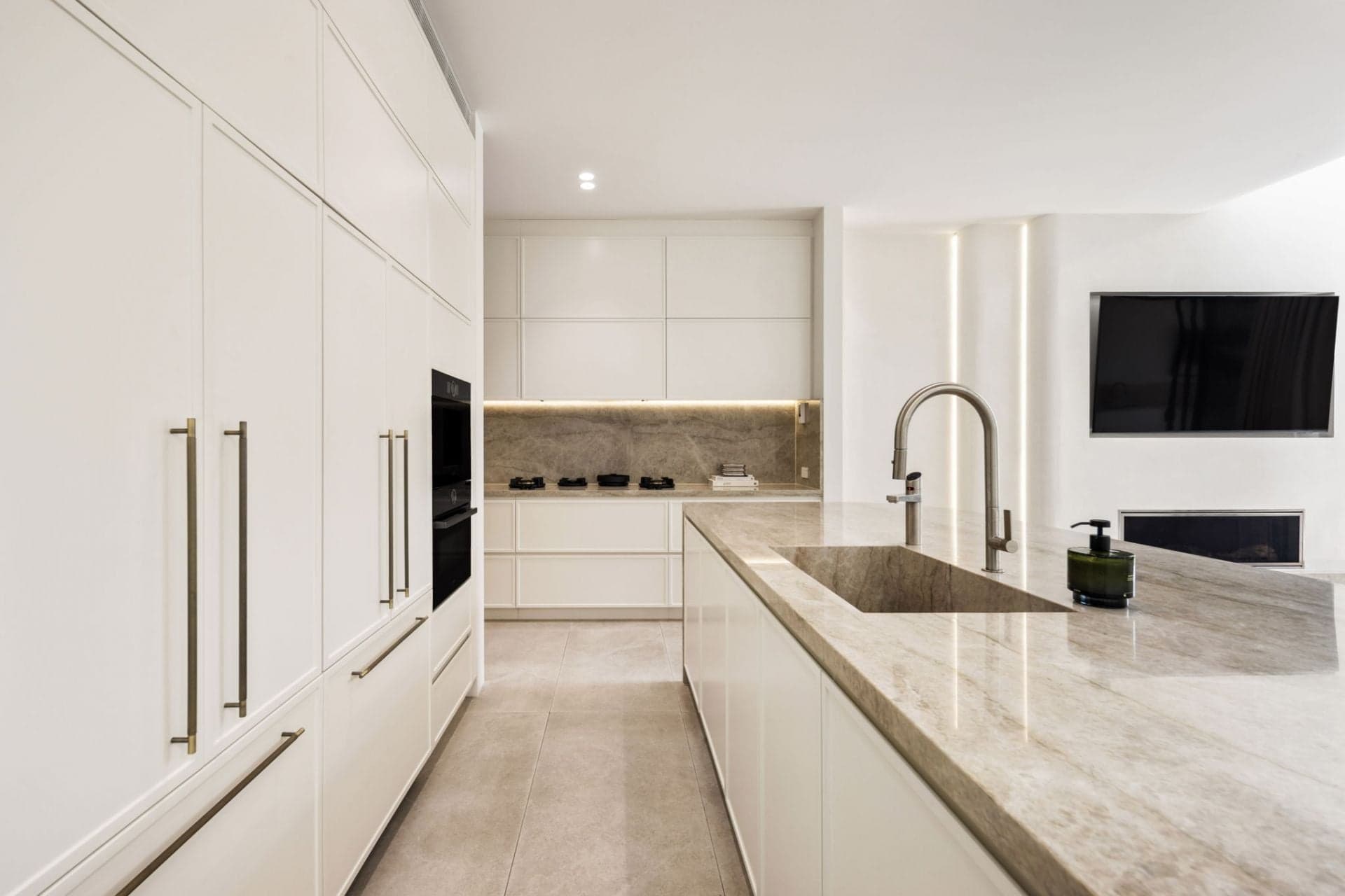18 Burgess Street, Beverley Park - Thumbnail 8