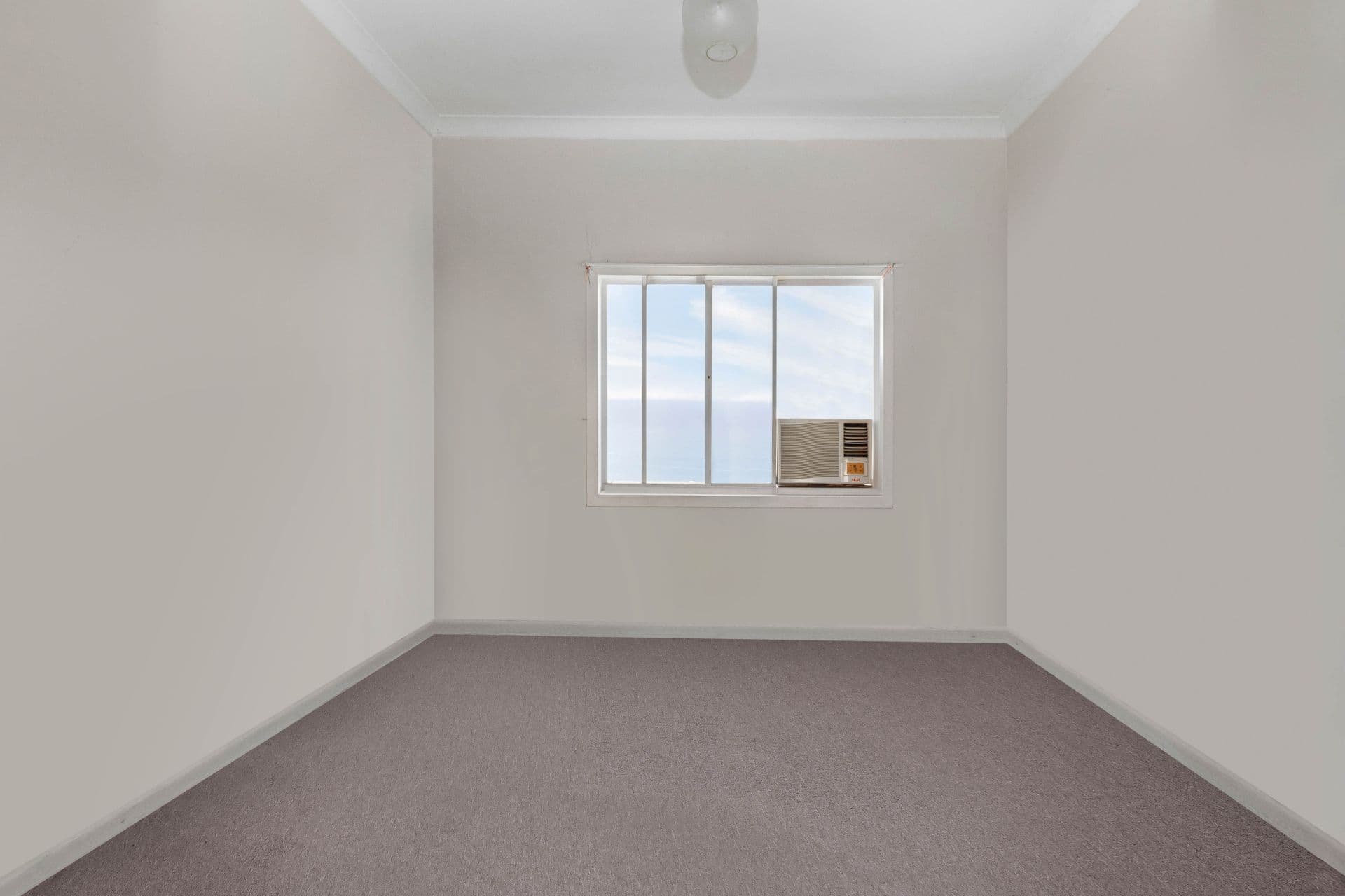 13 Lake Road, Swansea - Thumbnail 5