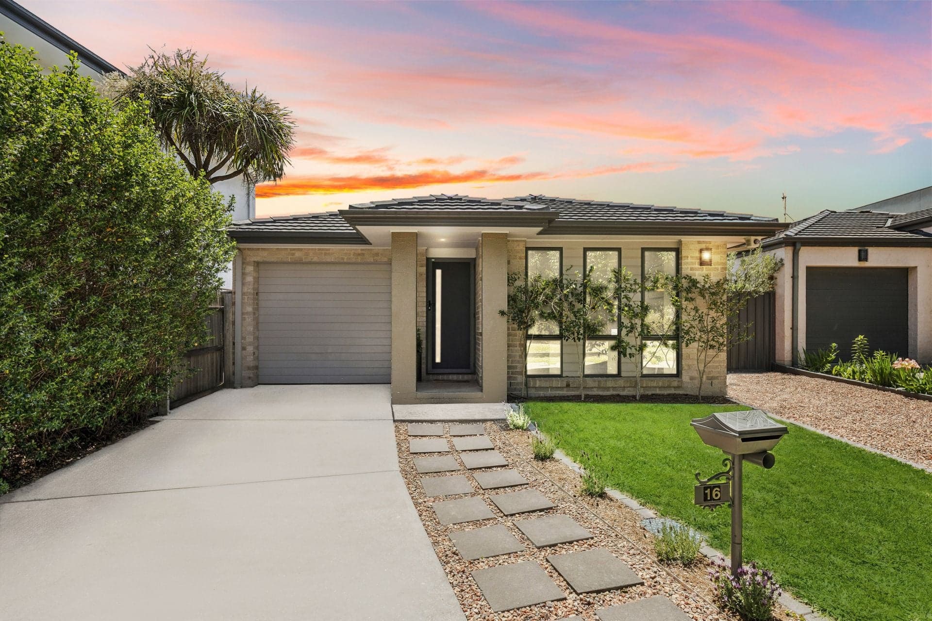 16 Loma Rudduck Street, Forde - Image 1