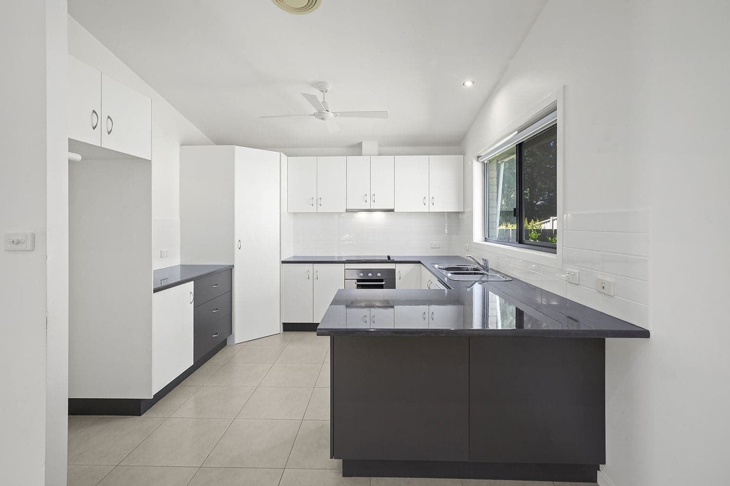 16 Jackwood Grove, Boambee East - Thumbnail 2