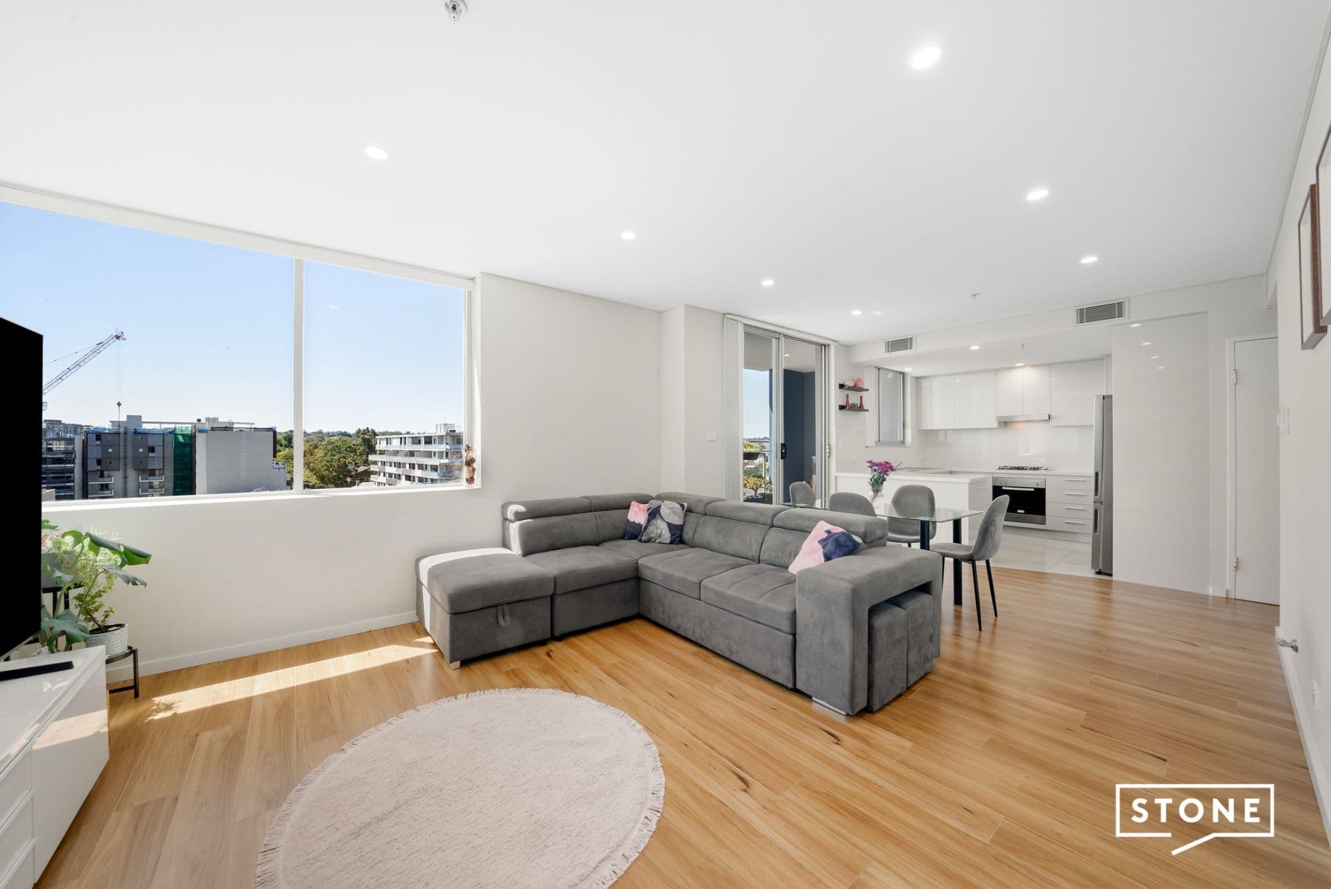 1 Sorrell Street, Parramatta - Thumbnail 2
