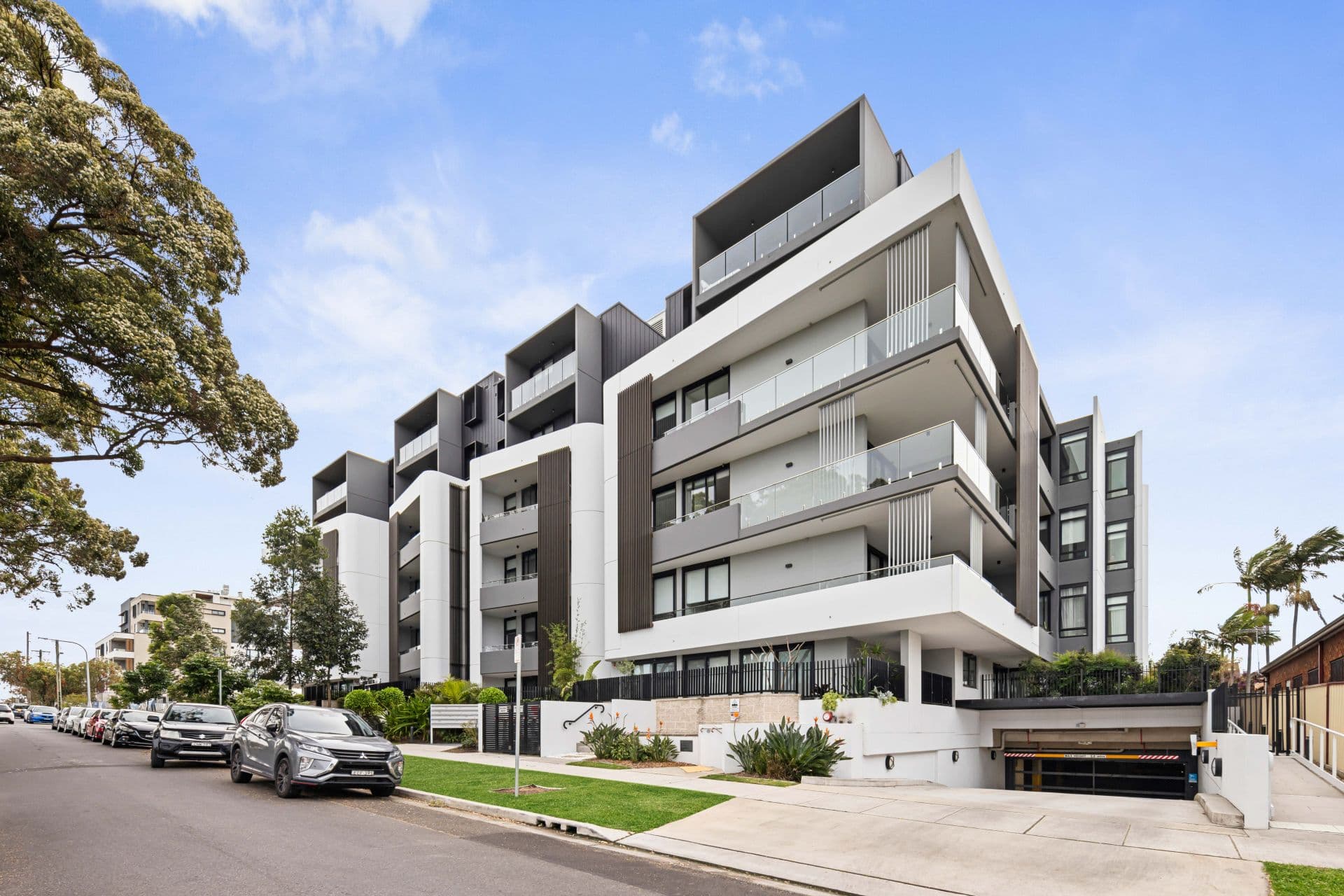 401/5 Wyuna Street, Beverley Park - Image 1