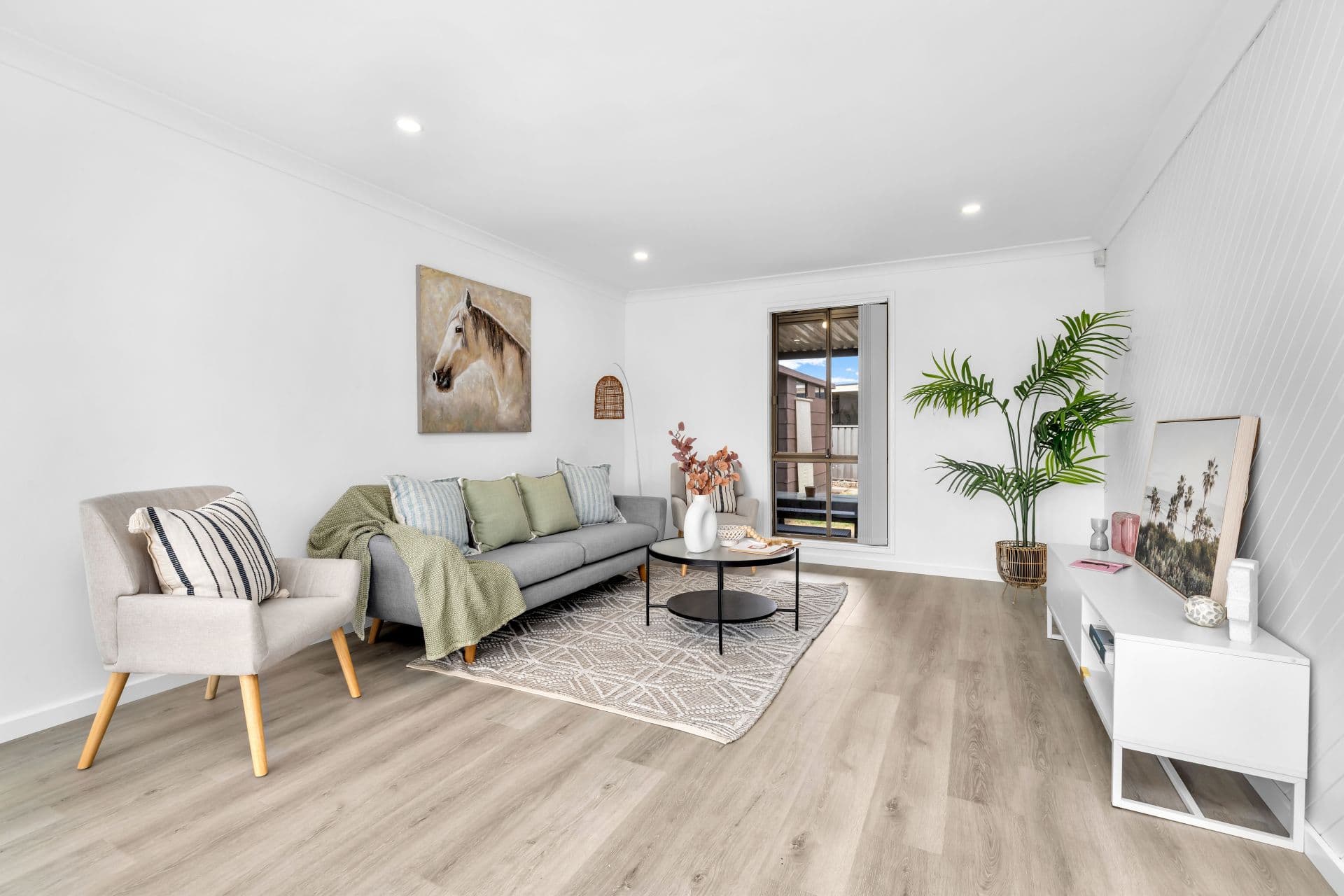 15 Tallagandra Drive, Quakers Hill - Thumbnail 2