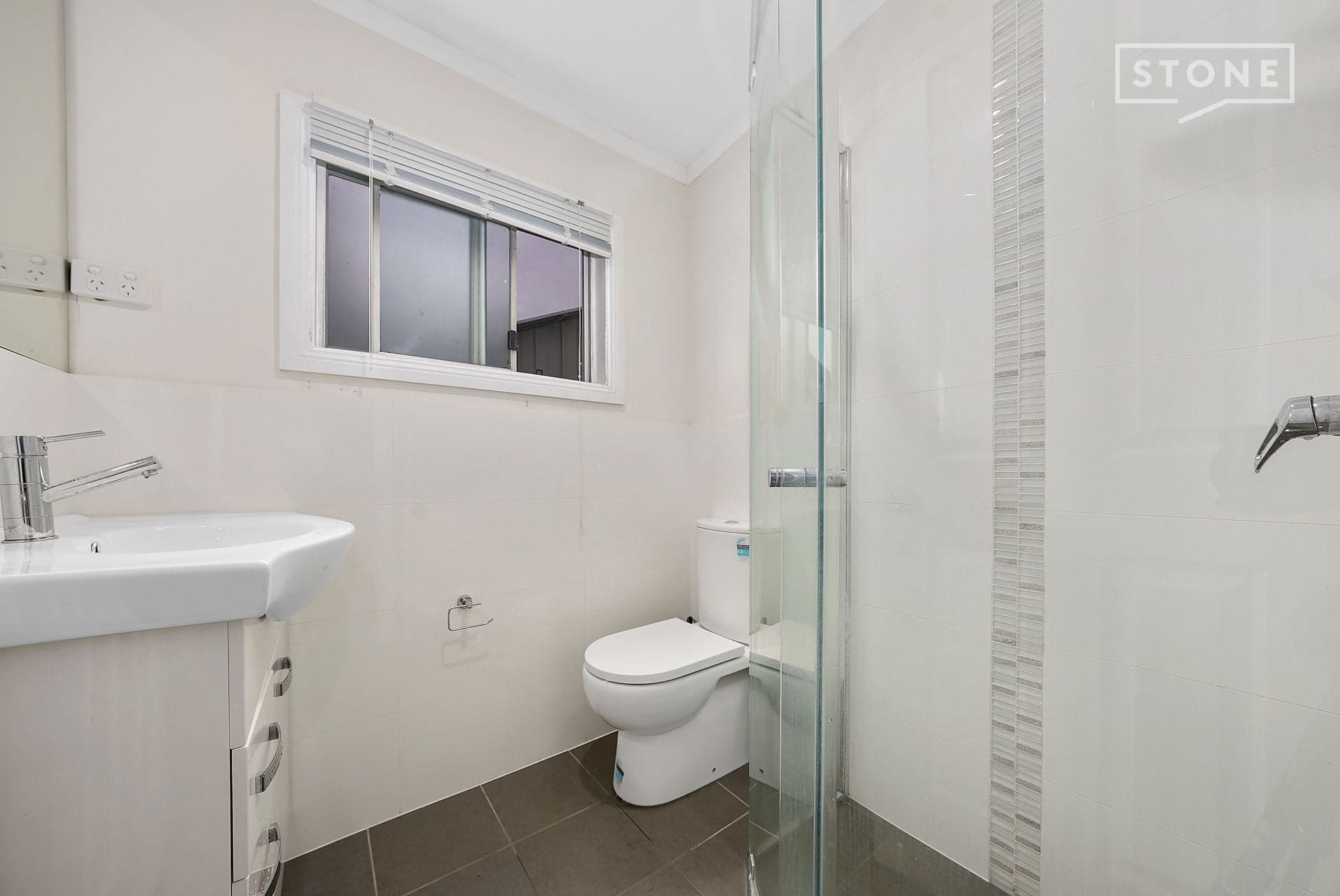 119 Cessnock Road, Neath - Thumbnail 7