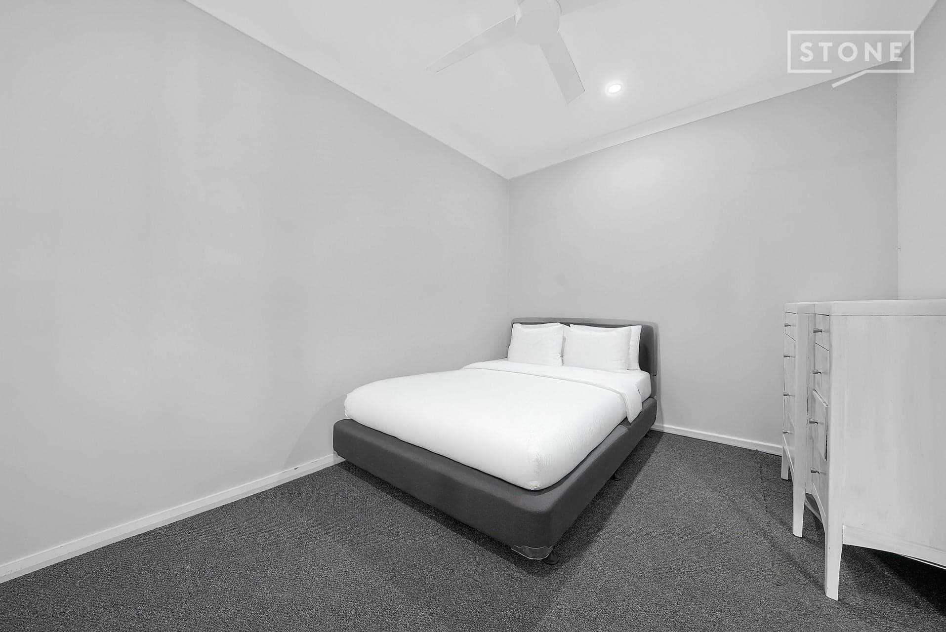 119 Cessnock Road, Neath - Thumbnail 8