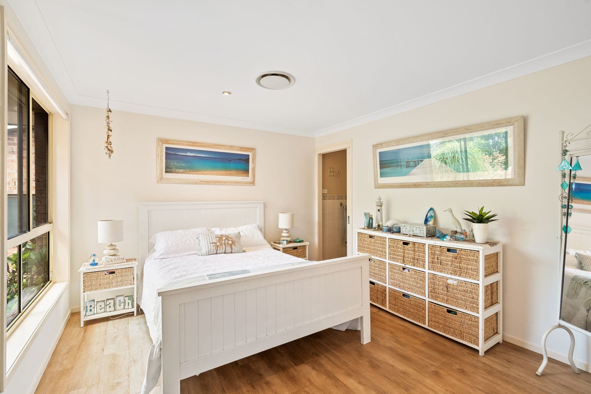 132 Woodbury Park Drive, Mardi - Thumbnail 4