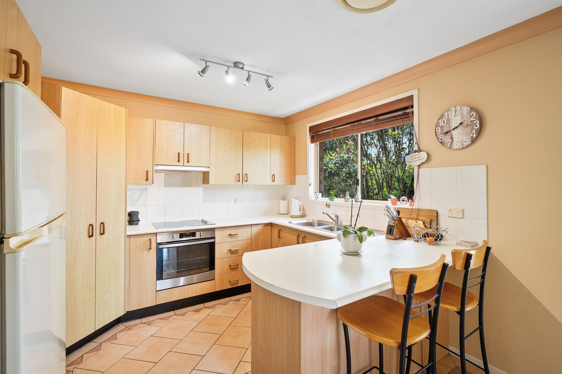 132 Woodbury Park Drive, Mardi - Thumbnail 5