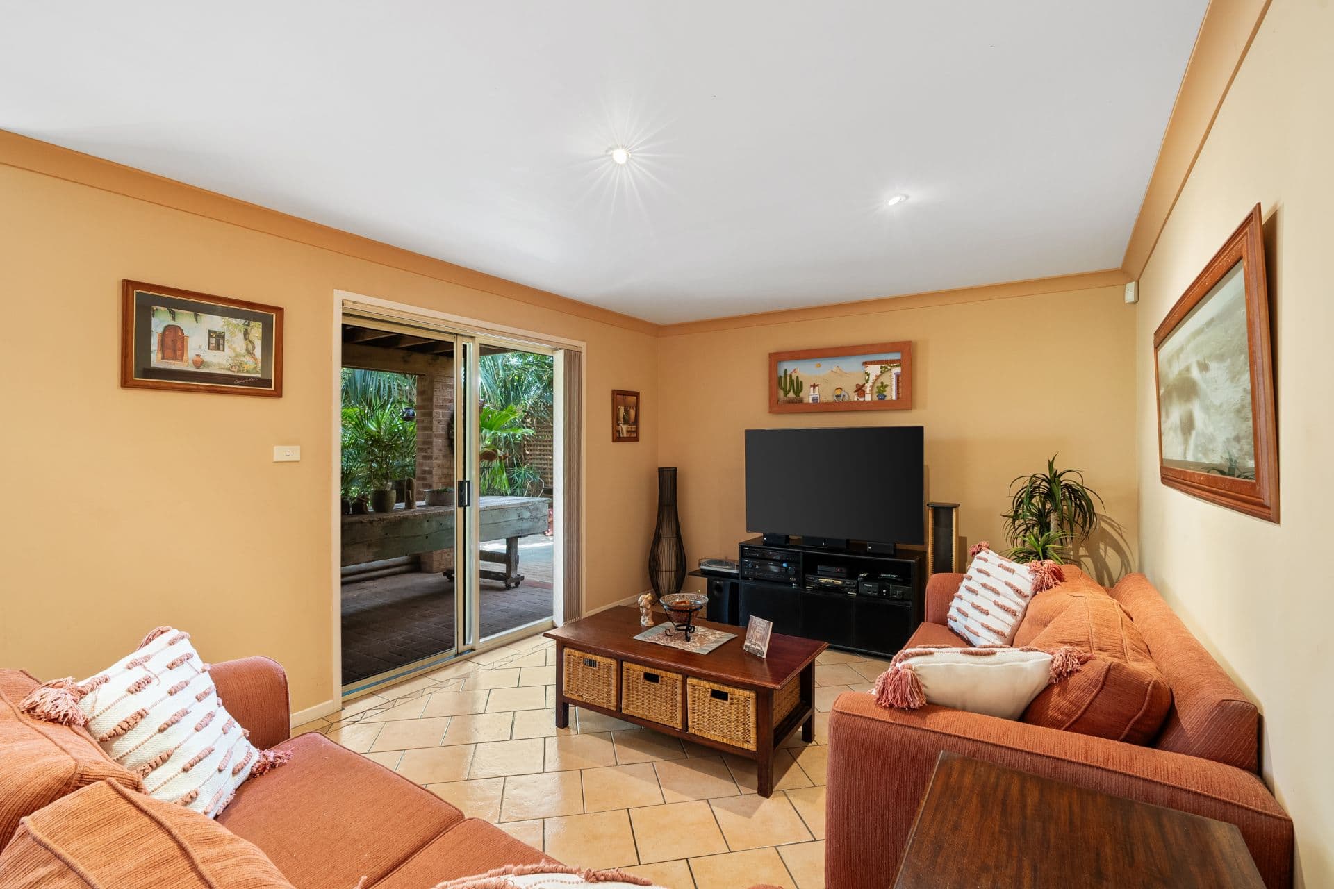 132 Woodbury Park Drive, Mardi - Thumbnail 7