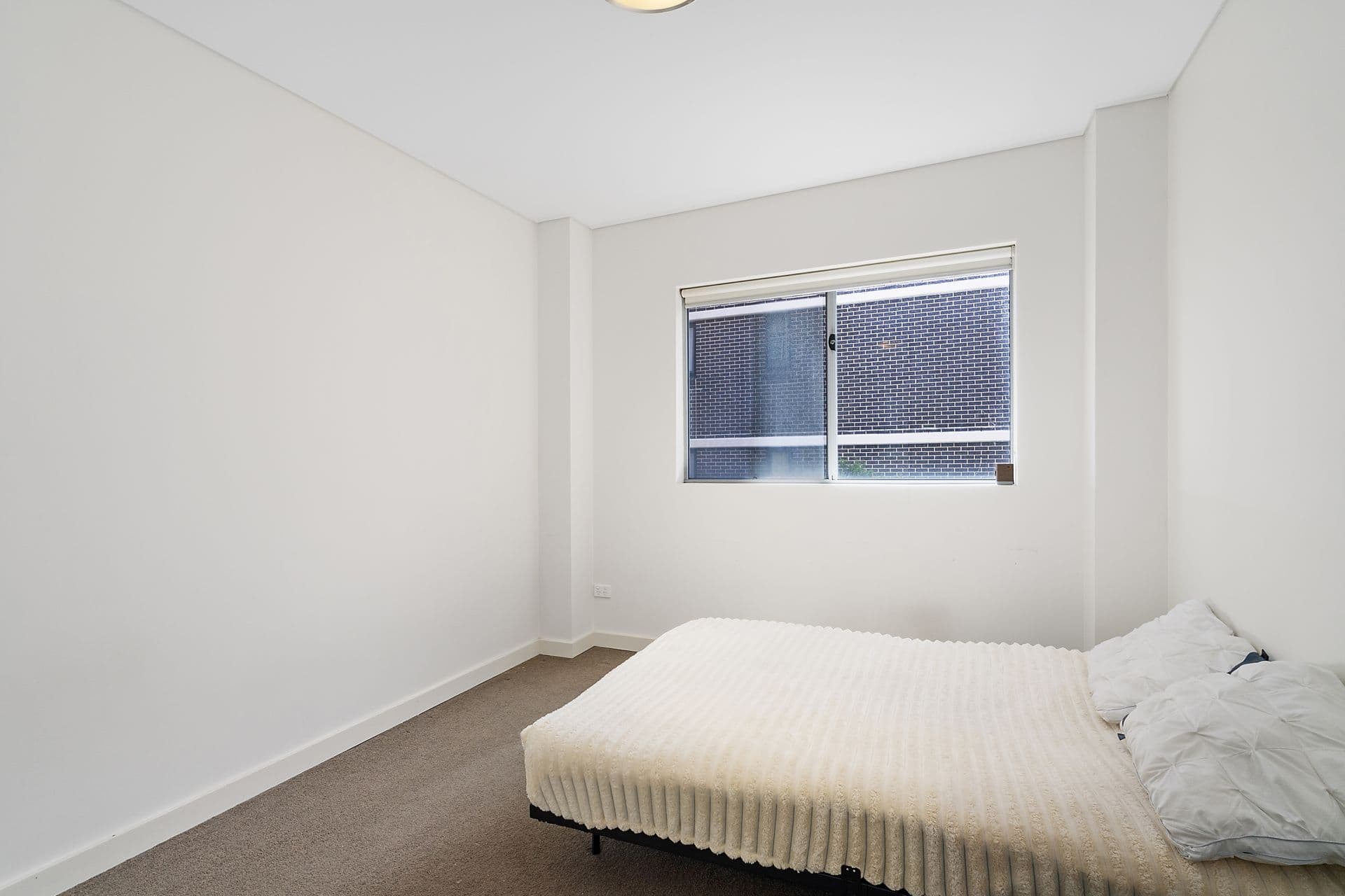 41 Lachlan Street, Warwick Farm - Thumbnail 4