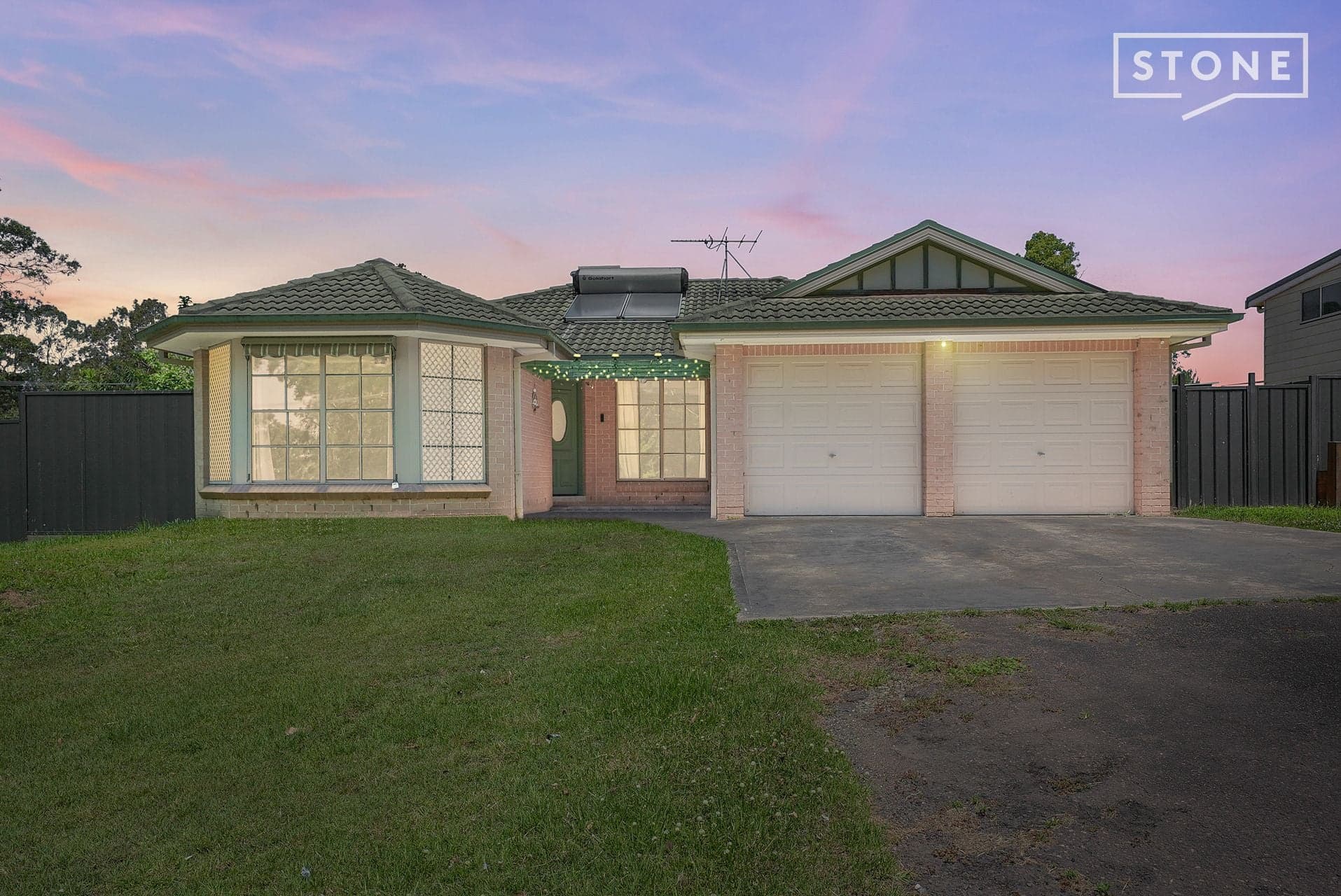 18 Bruce Street, Abernethy - Image 1