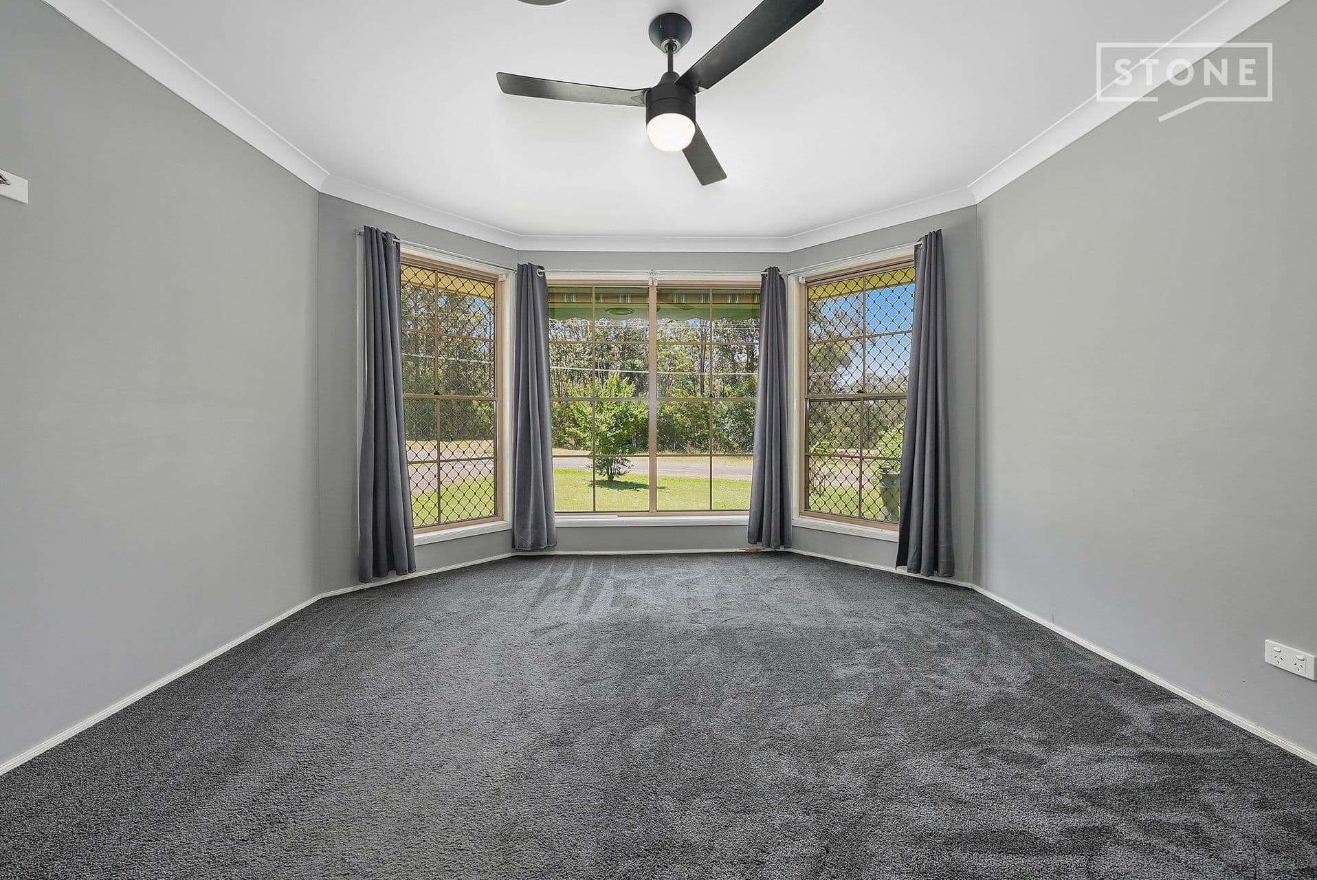 18 Bruce Street, Abernethy - Thumbnail 2