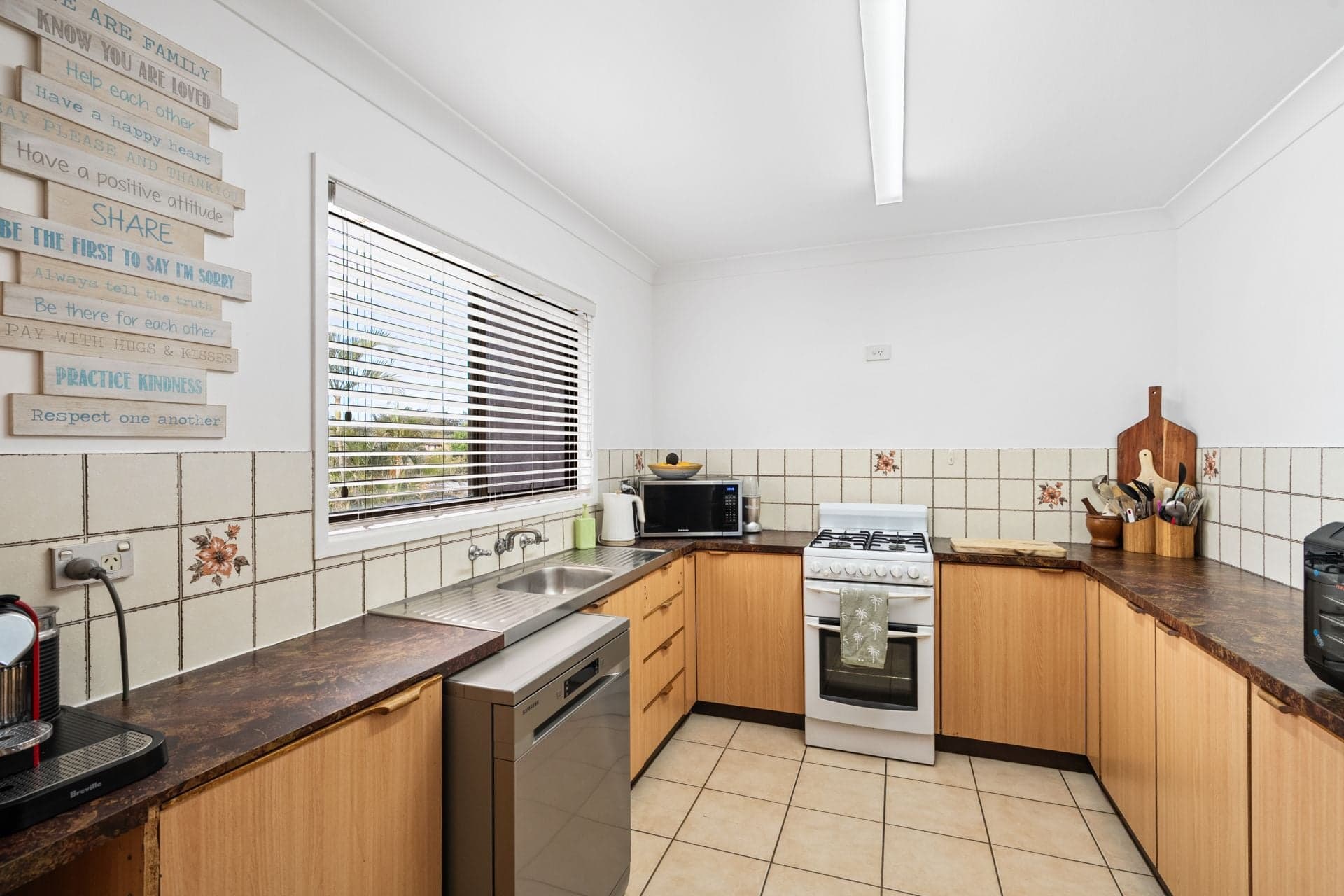 5 Black Swan Street, Berkeley Vale, Berkeley Vale - Thumbnail 5