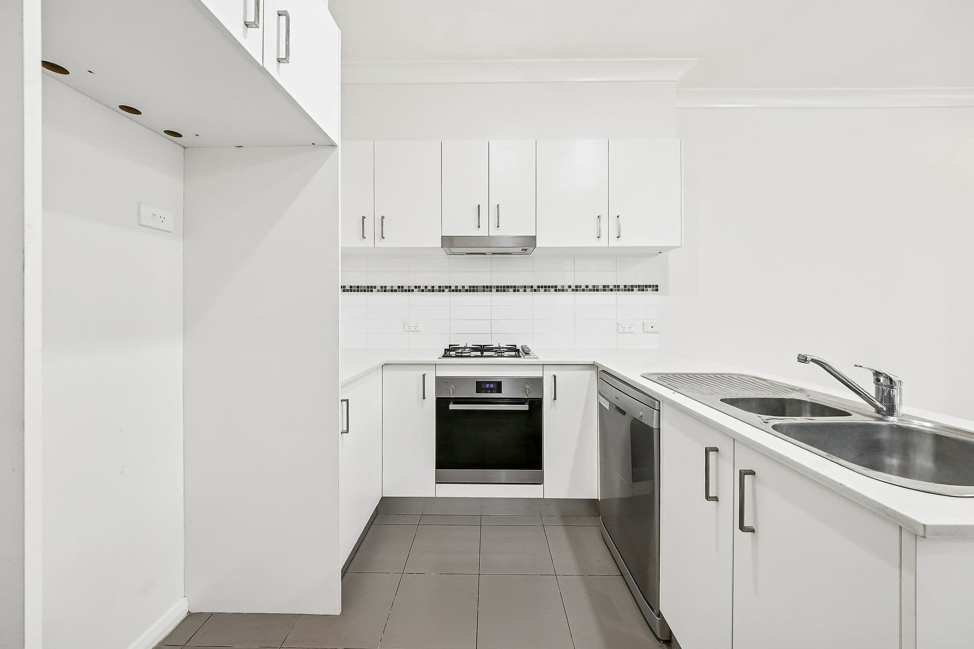 9 Tom Nicholas Crescent, Forde, Forde - Thumbnail 7