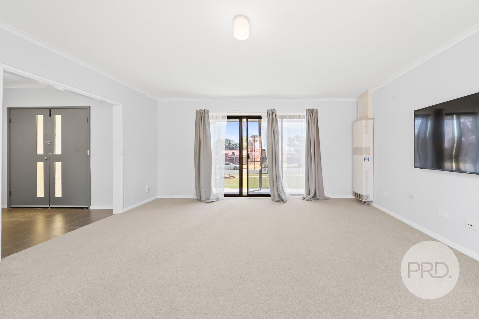 140 Ashmont Avenue, ASHMONT NSW 2650, Ashmont - Thumbnail 4