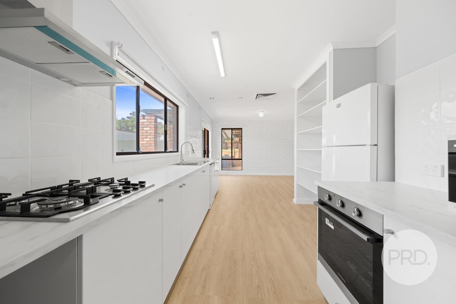140 Ashmont Avenue, ASHMONT NSW 2650, Ashmont - Thumbnail 6