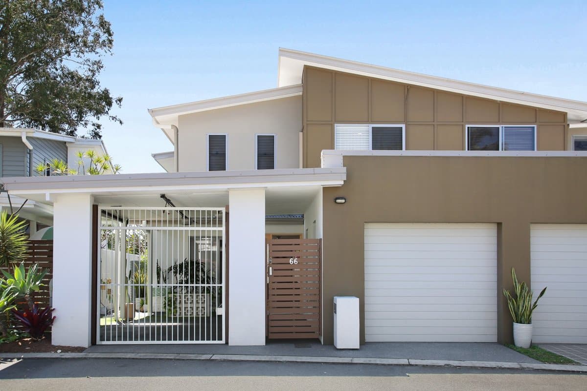 66 Venice Street, Burleigh Waters QLD 4220, Burleigh Waters - Thumbnail 2