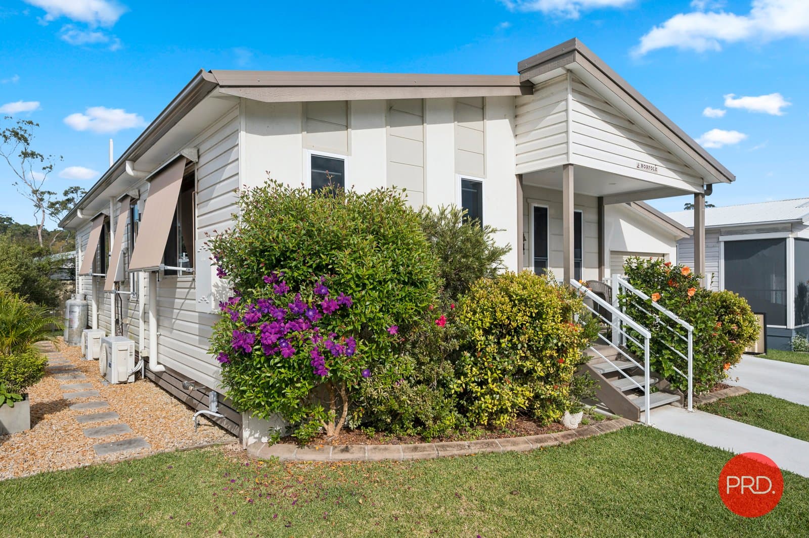27/369 Pine Creek Way, BONVILLE NSW 2450, Bonville - Thumbnail 3
