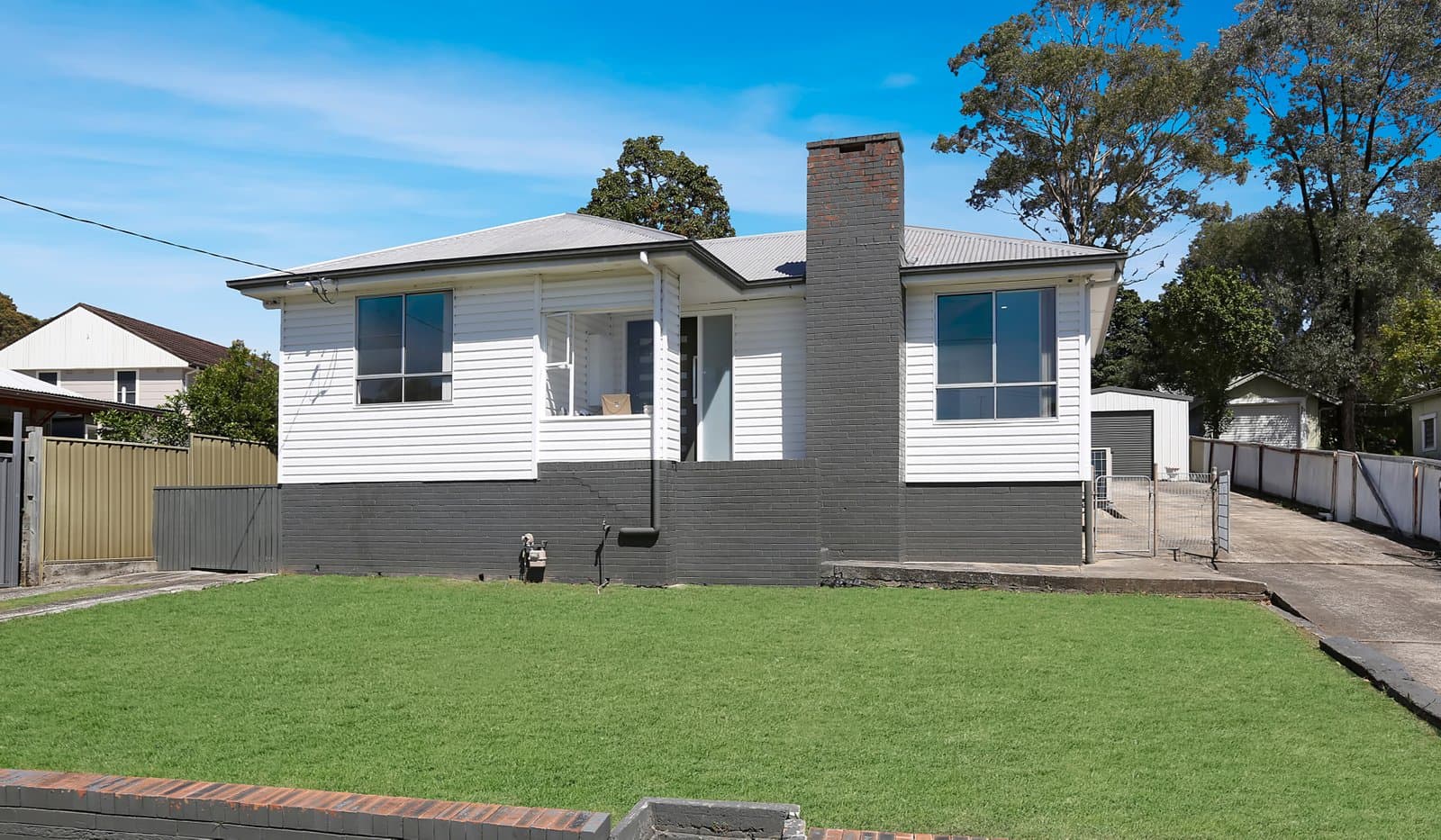 26 Tresnan Street, UNANDERRA NSW 2526, Unanderra - Image 1