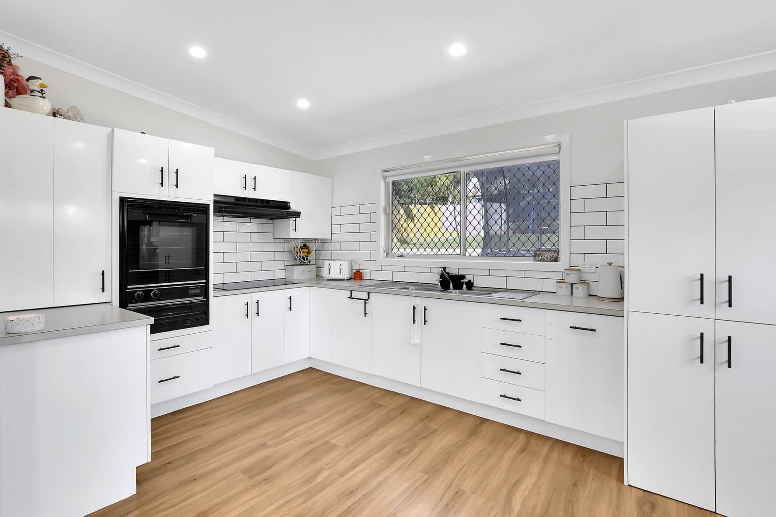 26 Tresnan Street, UNANDERRA NSW 2526, Unanderra - Thumbnail 2