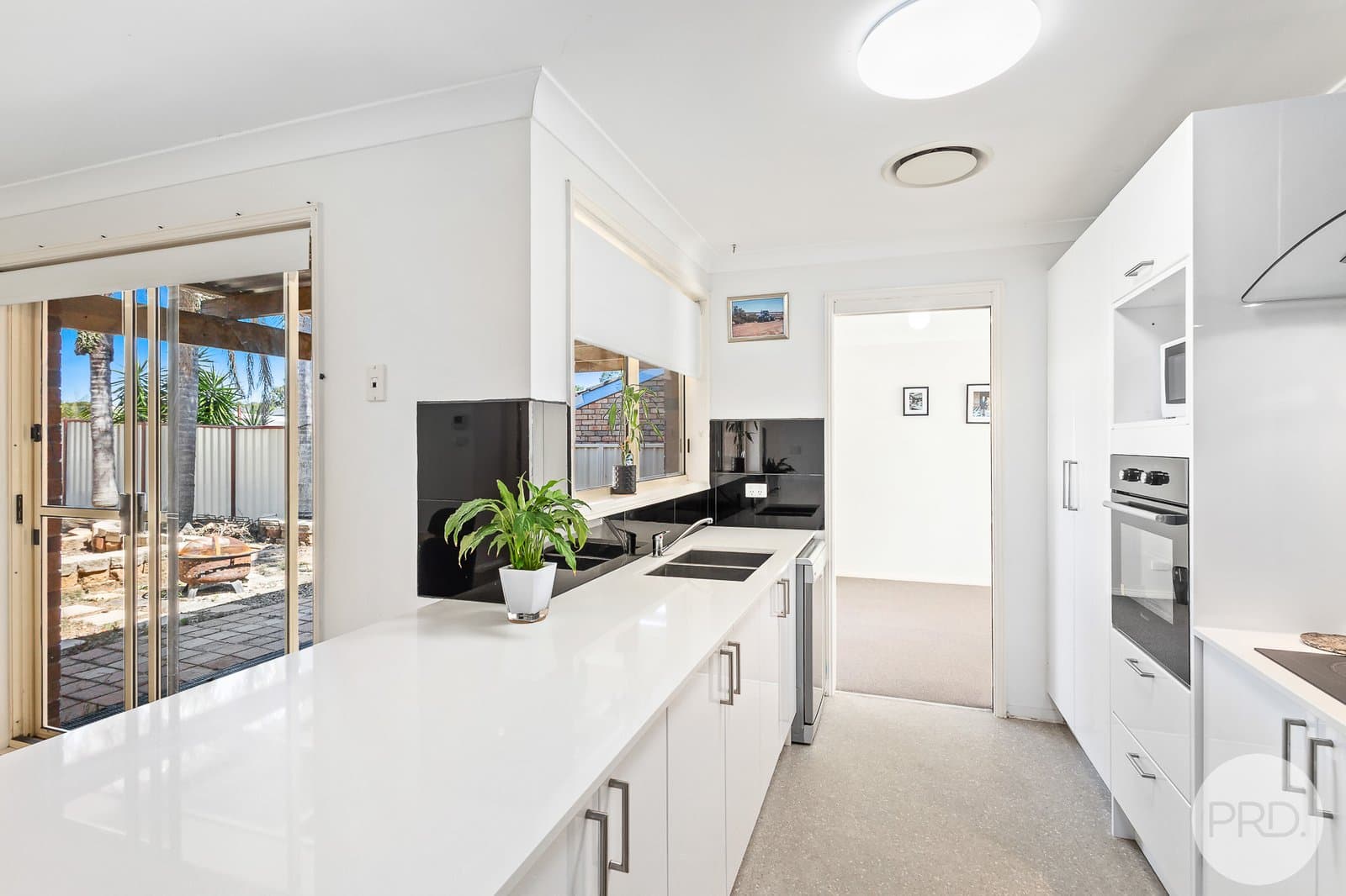 376 Soldiers Point Road, SALAMANDER BAY NSW 2317, Salamander Bay - Thumbnail 2